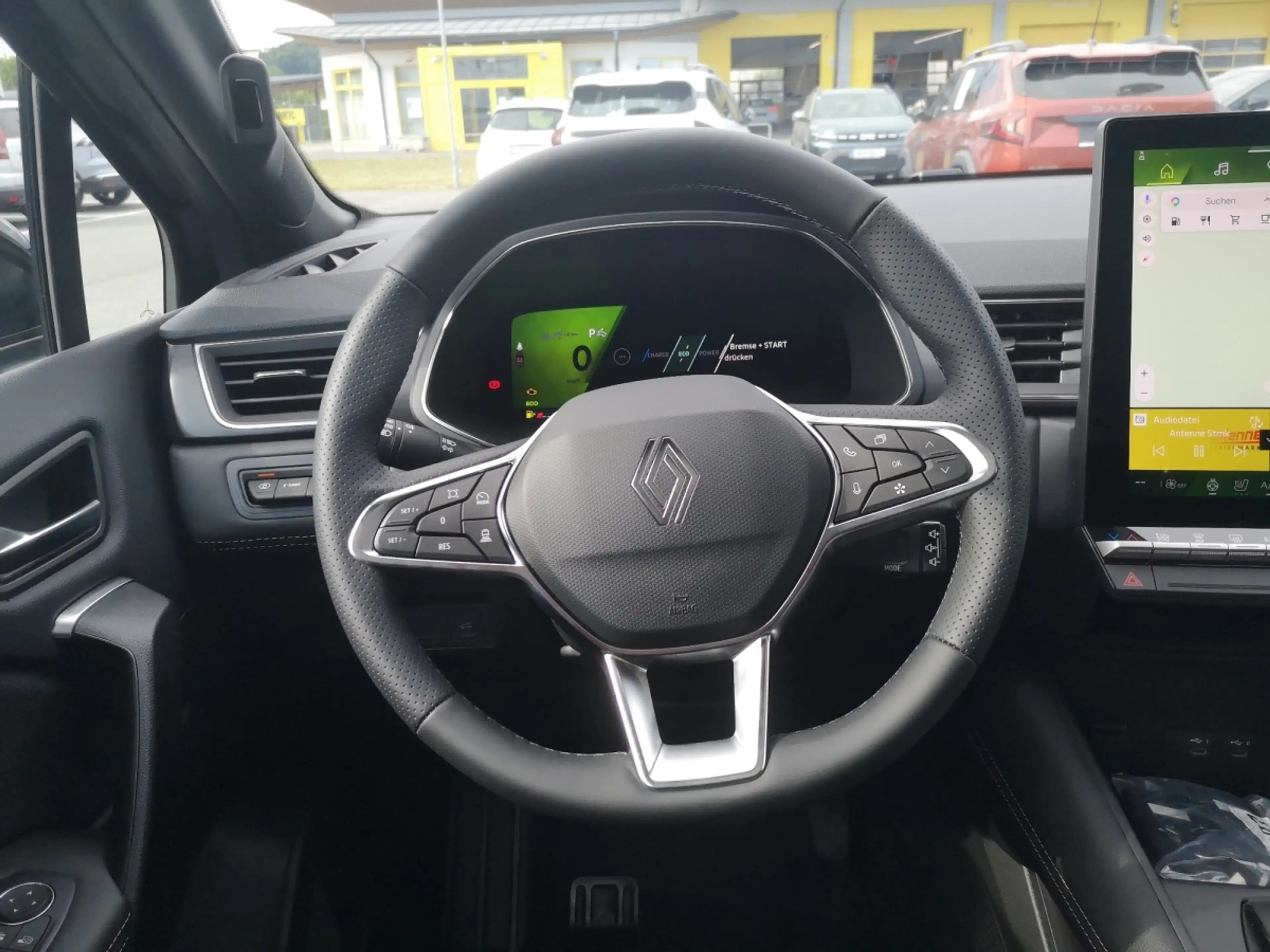 Renault Symbioz Iconic Full Hybrid E-Tech 160 (MY26) — photo 13