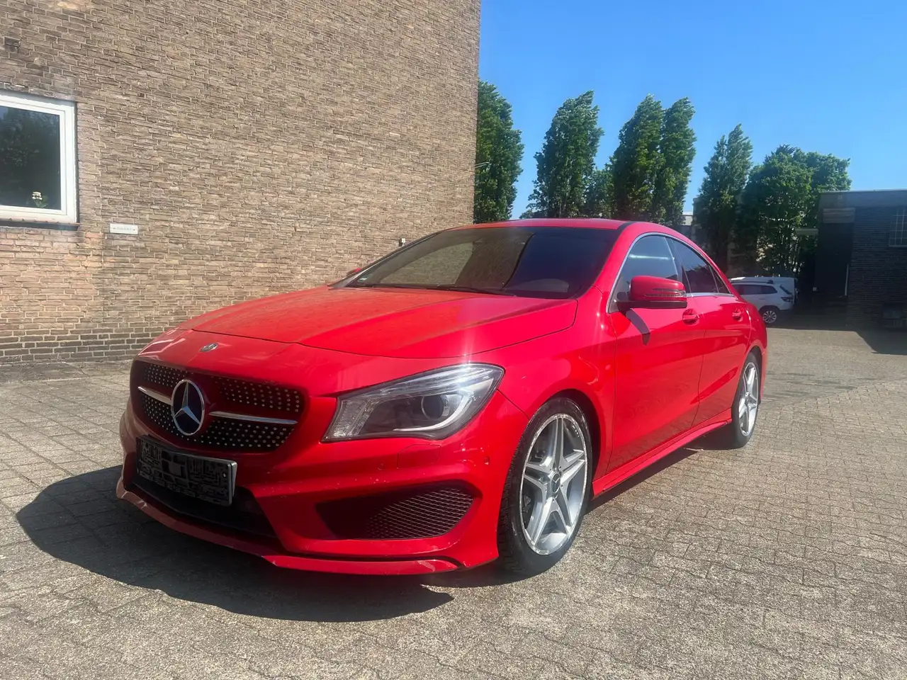 Mercedes-Benz CLA 220