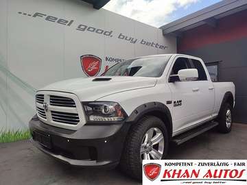 Ram 1500 Laramie Crew Cab * 5.7L V8 Hemi*
