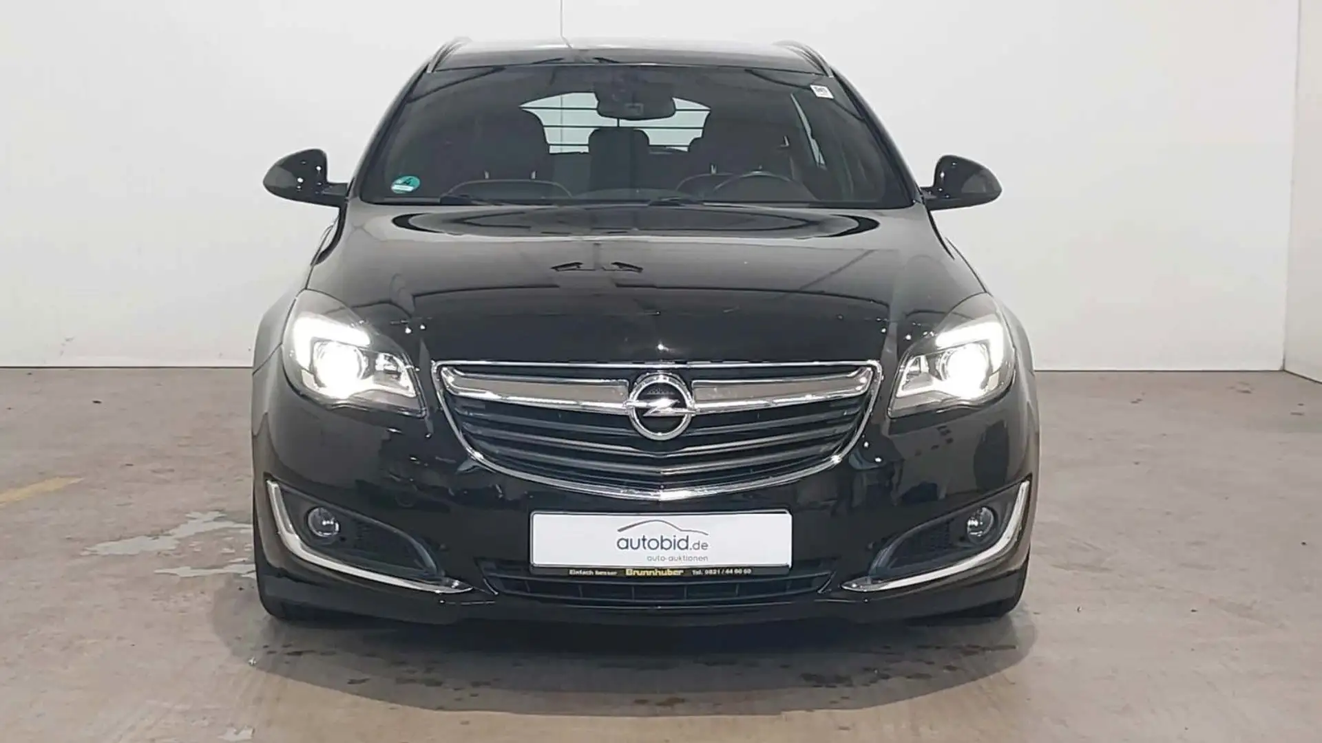 Opel Insignia Sports Tourer Innovation 4x4 *OPC-1.Hand* Schwarz - 2