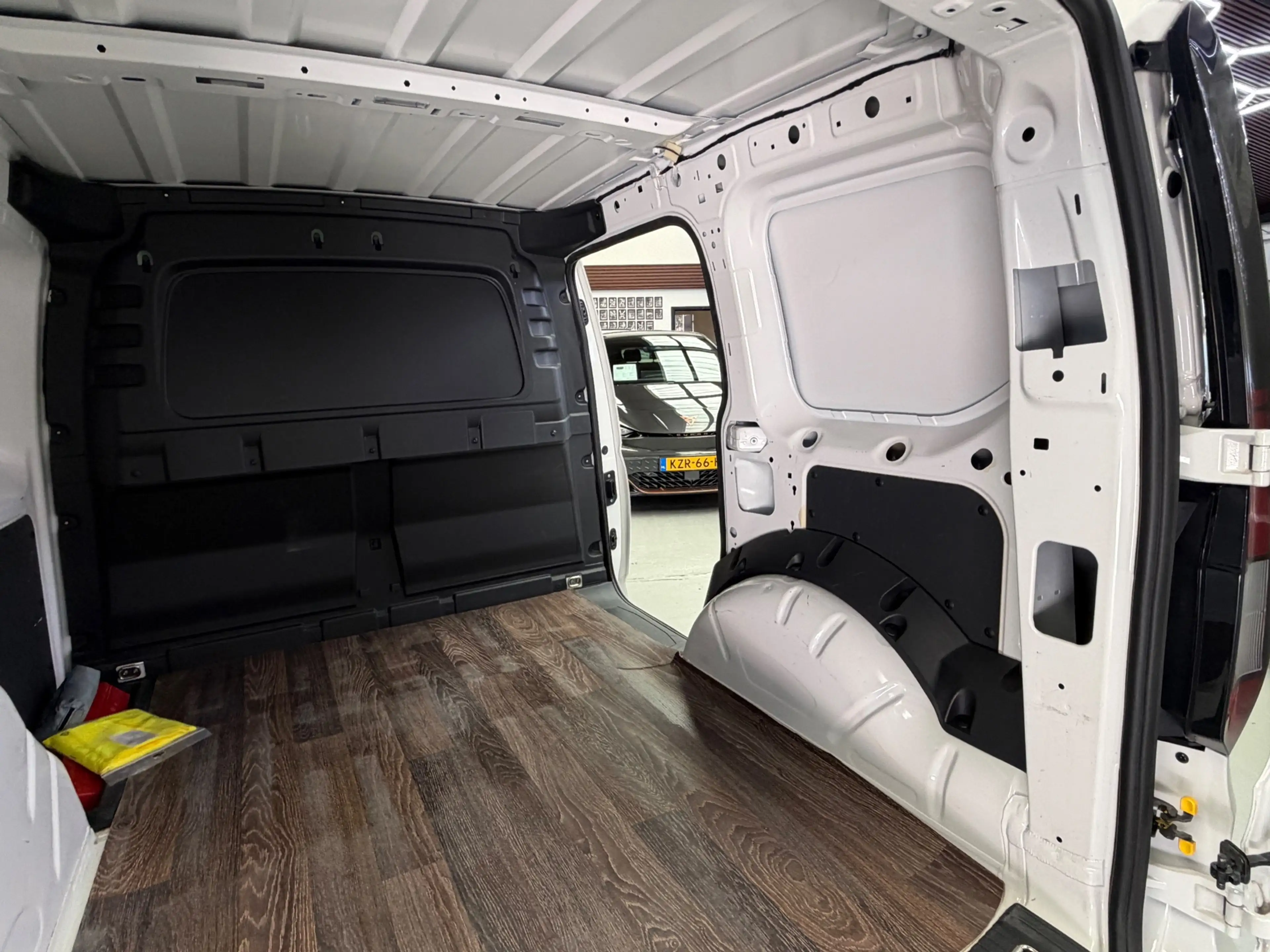 Volkswagen Caddy Cargo 1.5 TSI CarPlay Camera Automaat — photo 17
