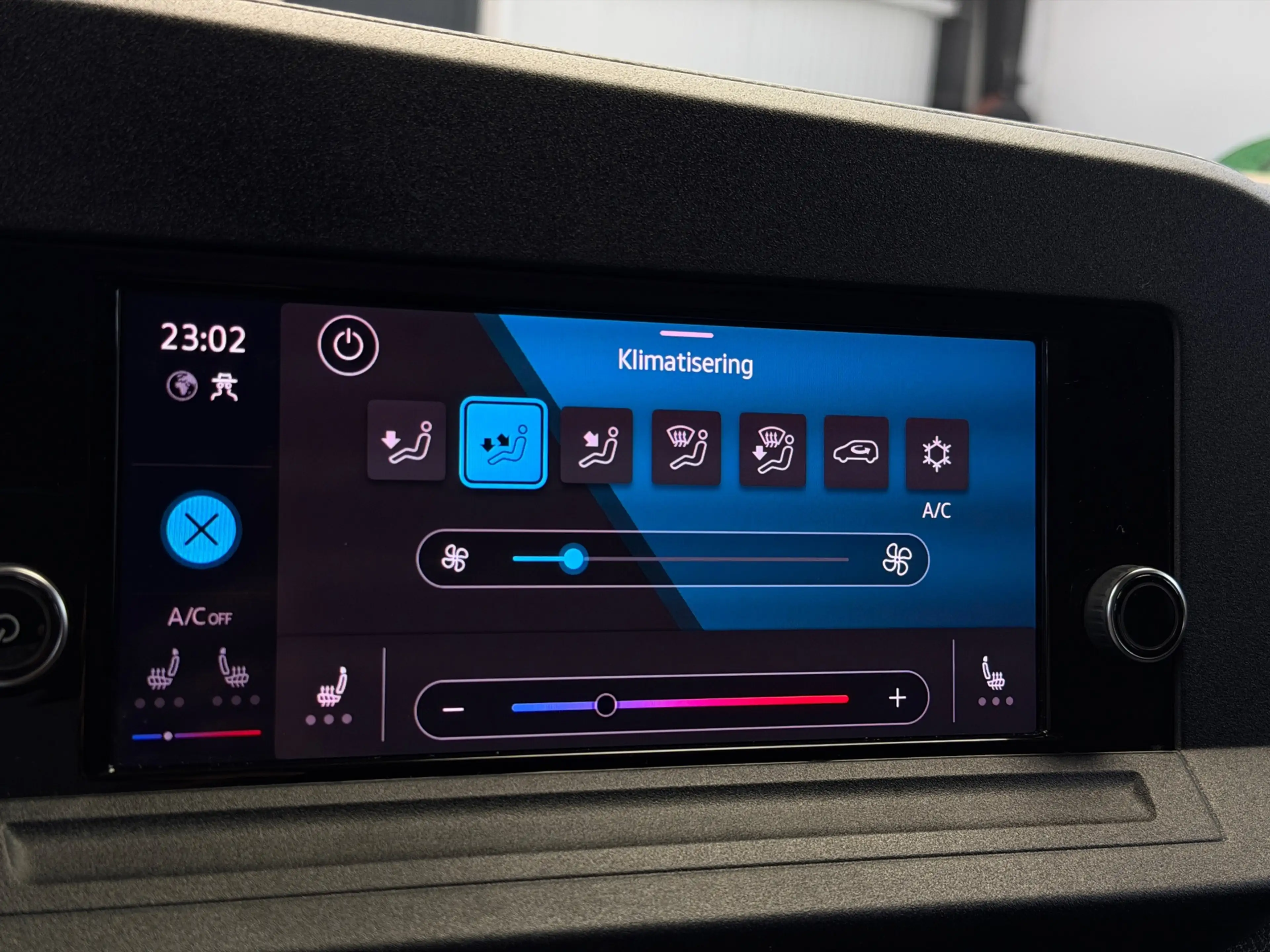 Volkswagen Caddy Cargo 1.5 TSI CarPlay Camera Automaat — photo 19