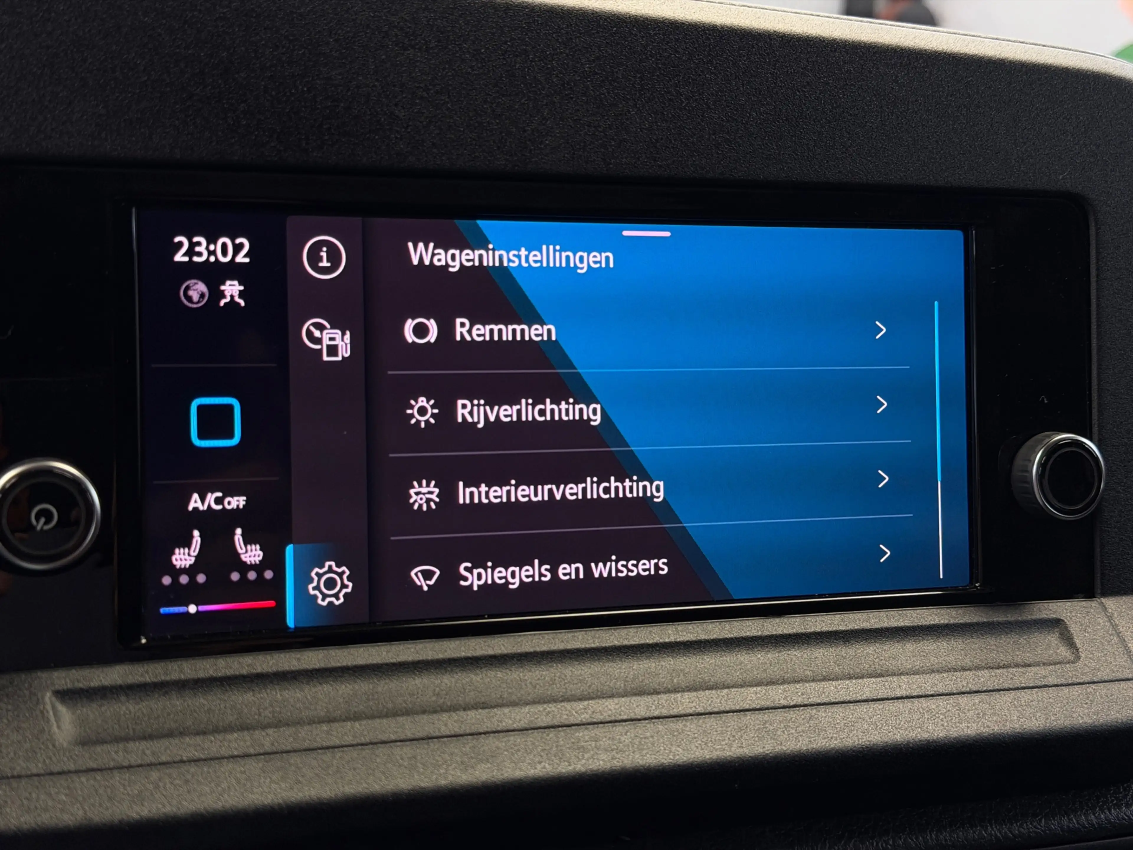 Volkswagen Caddy Cargo 1.5 TSI CarPlay Camera Automaat — photo 9