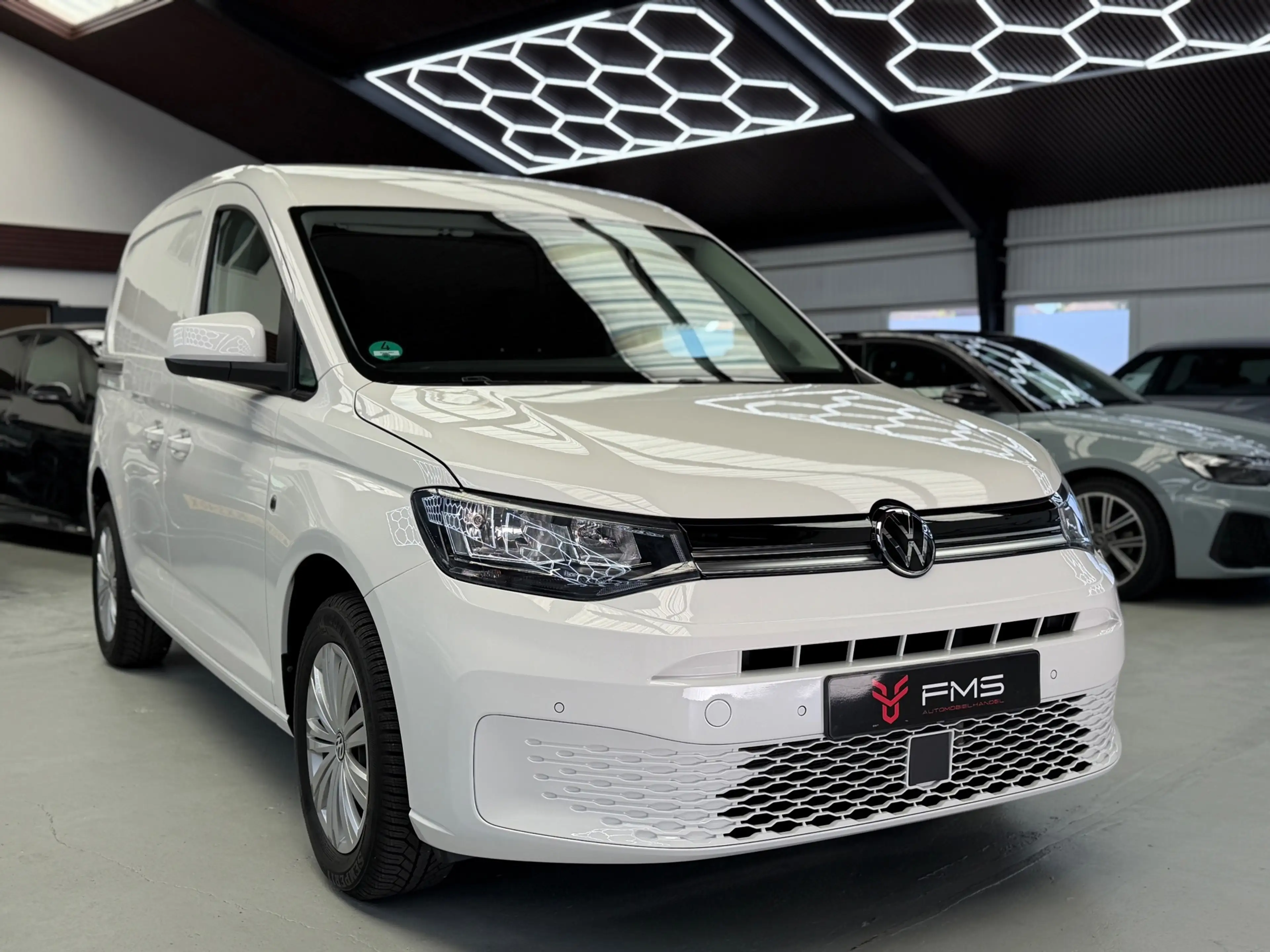 Volkswagen Caddy Cargo 1.5 TSI CarPlay Camera Automaat — photo 5