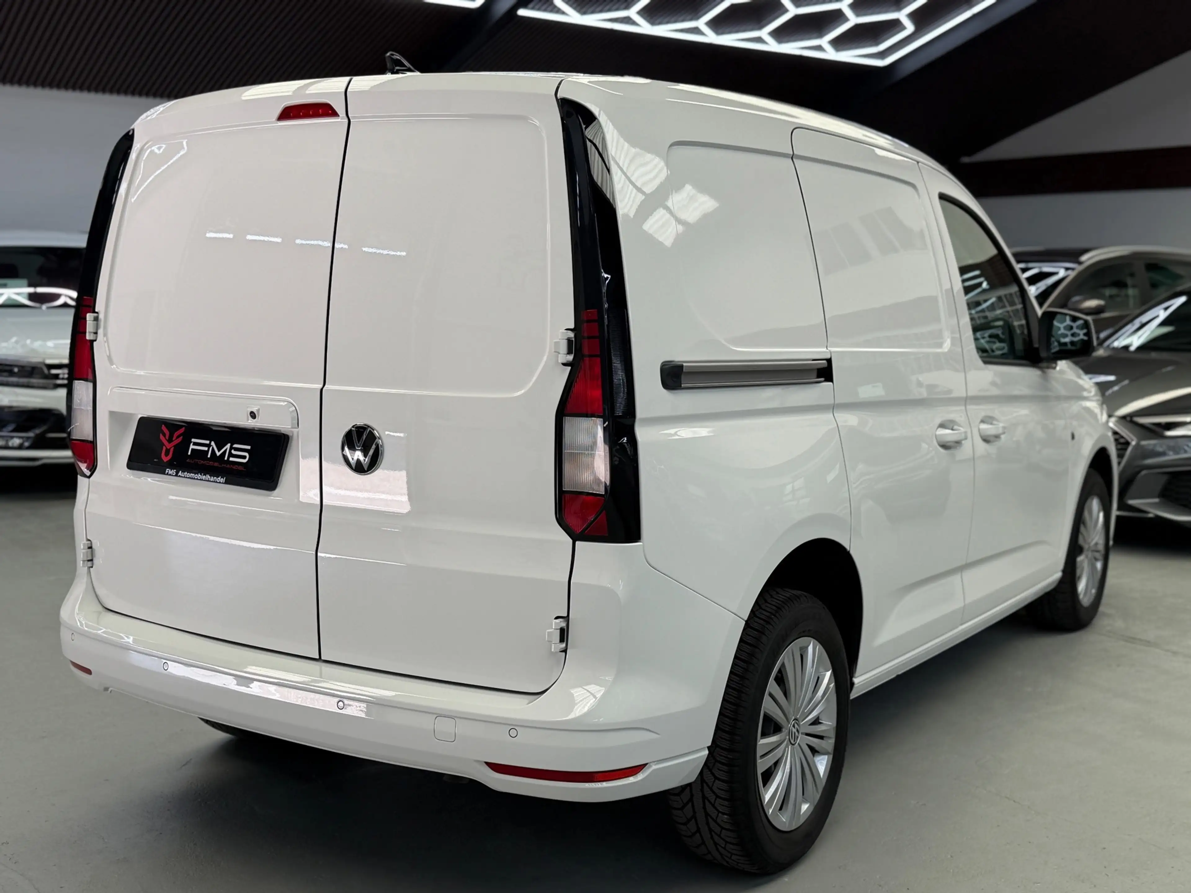 Volkswagen Caddy Cargo 1.5 TSI CarPlay Camera Automaat — photo 33