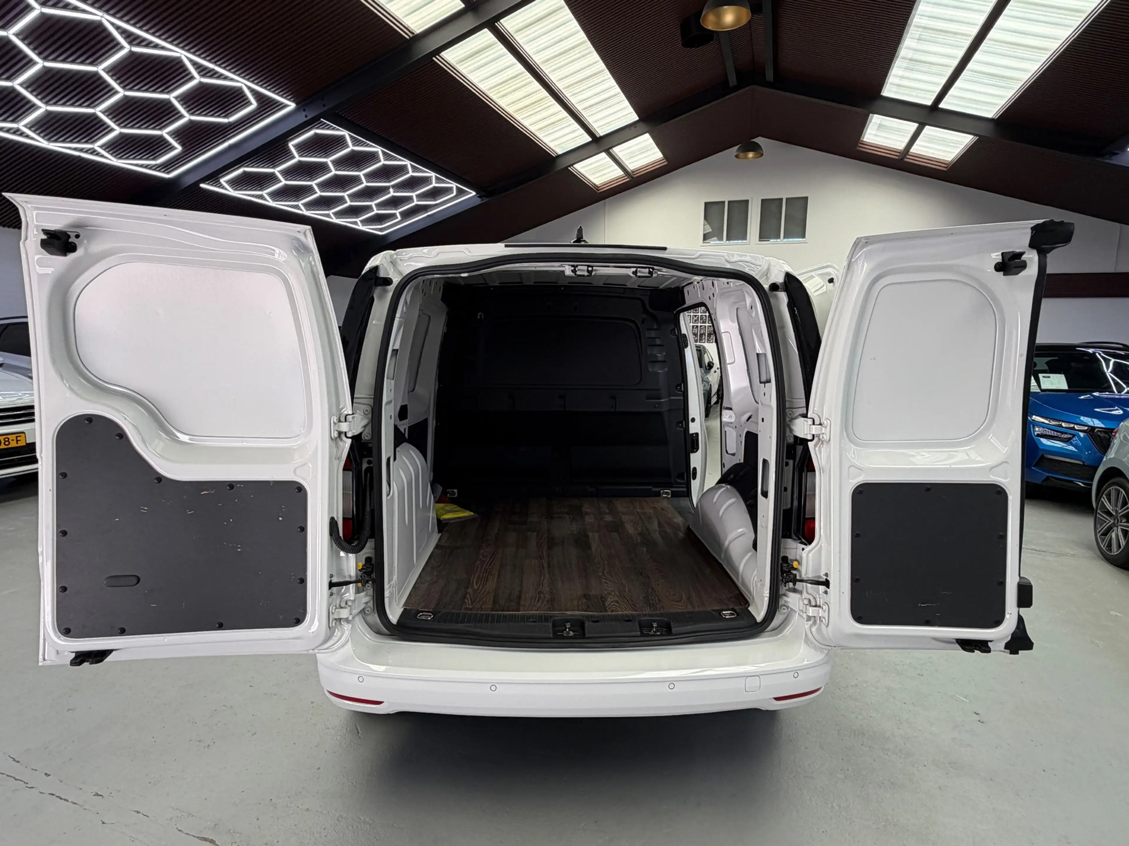 Volkswagen Caddy Cargo 1.5 TSI CarPlay Camera Automaat — photo 15