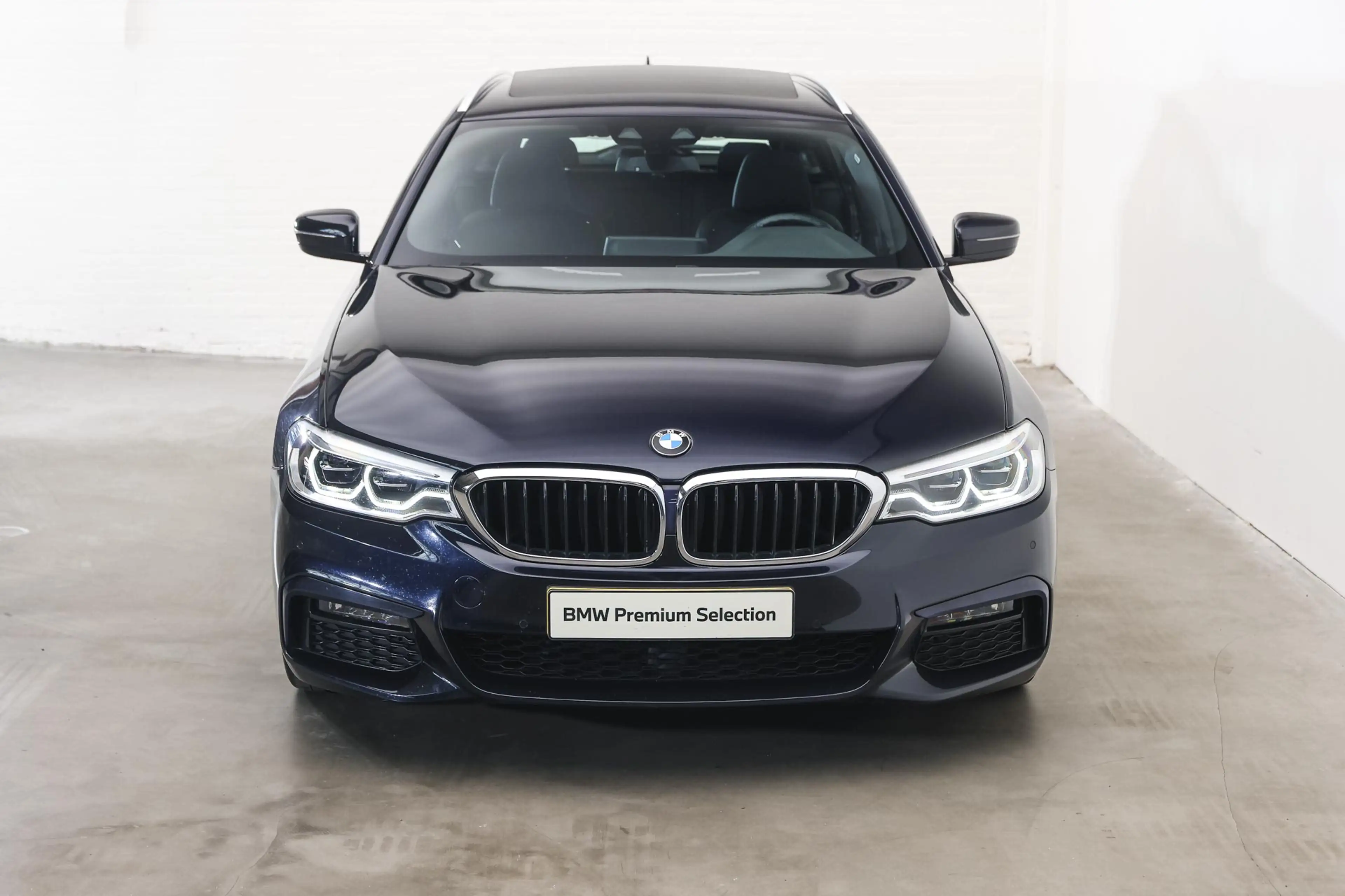 BMW 520 5 Serie Touring 520i High Executive M Sport Automa — photo 6