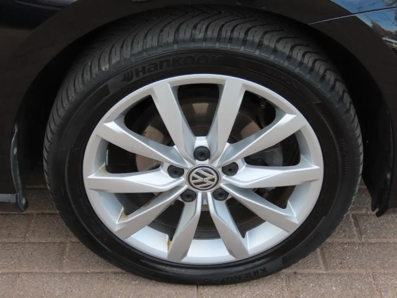Volkswagen Golf Standard Model — photo 27 sur 28
