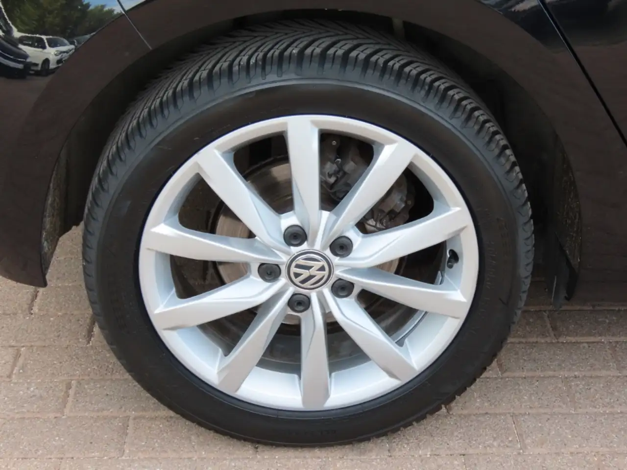 Volkswagen Golf Standard Model — photo 28 sur 28