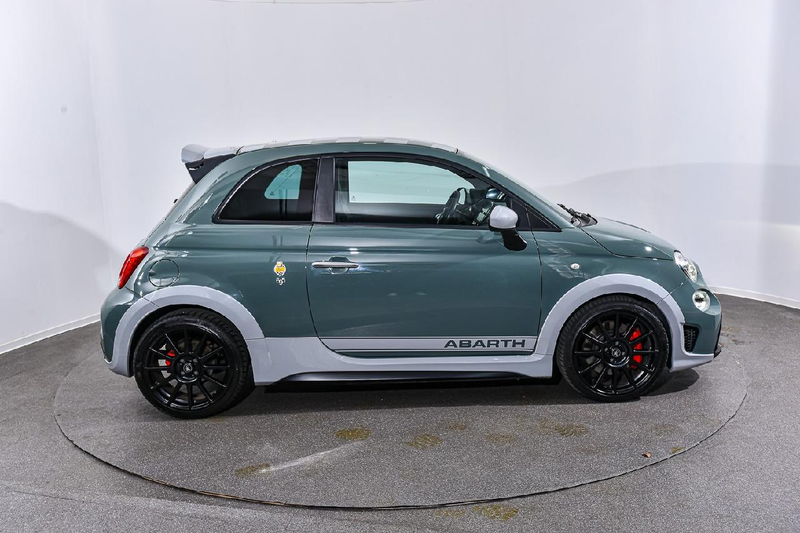 Abarth 695 695 70th Anniversario — photo 4