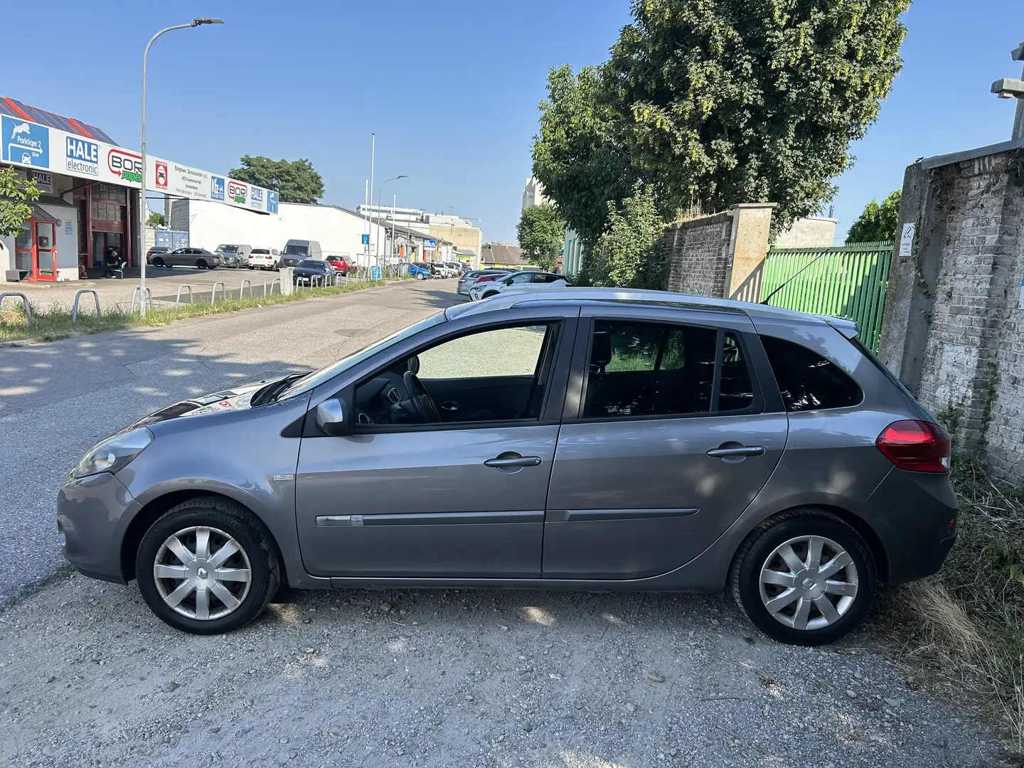Renault Clio 1,2 16V - 1