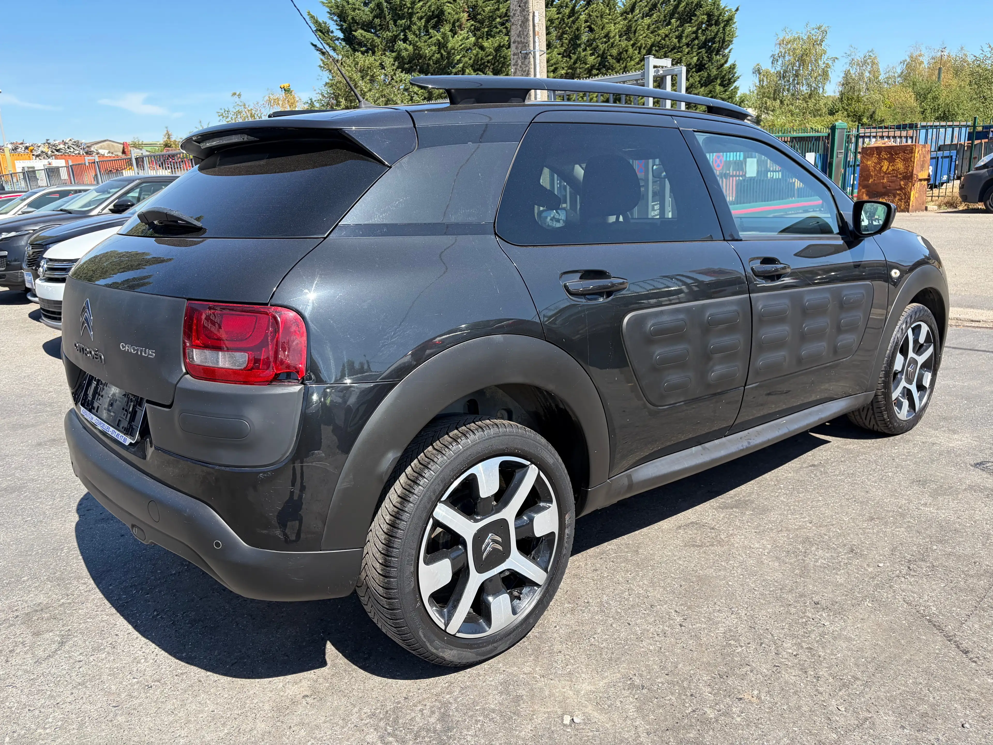 Citroen C4 Cactus C4 Cactus 1.2 ESS*GPS*CUIR TISSUS*CAMERA** — photo 4