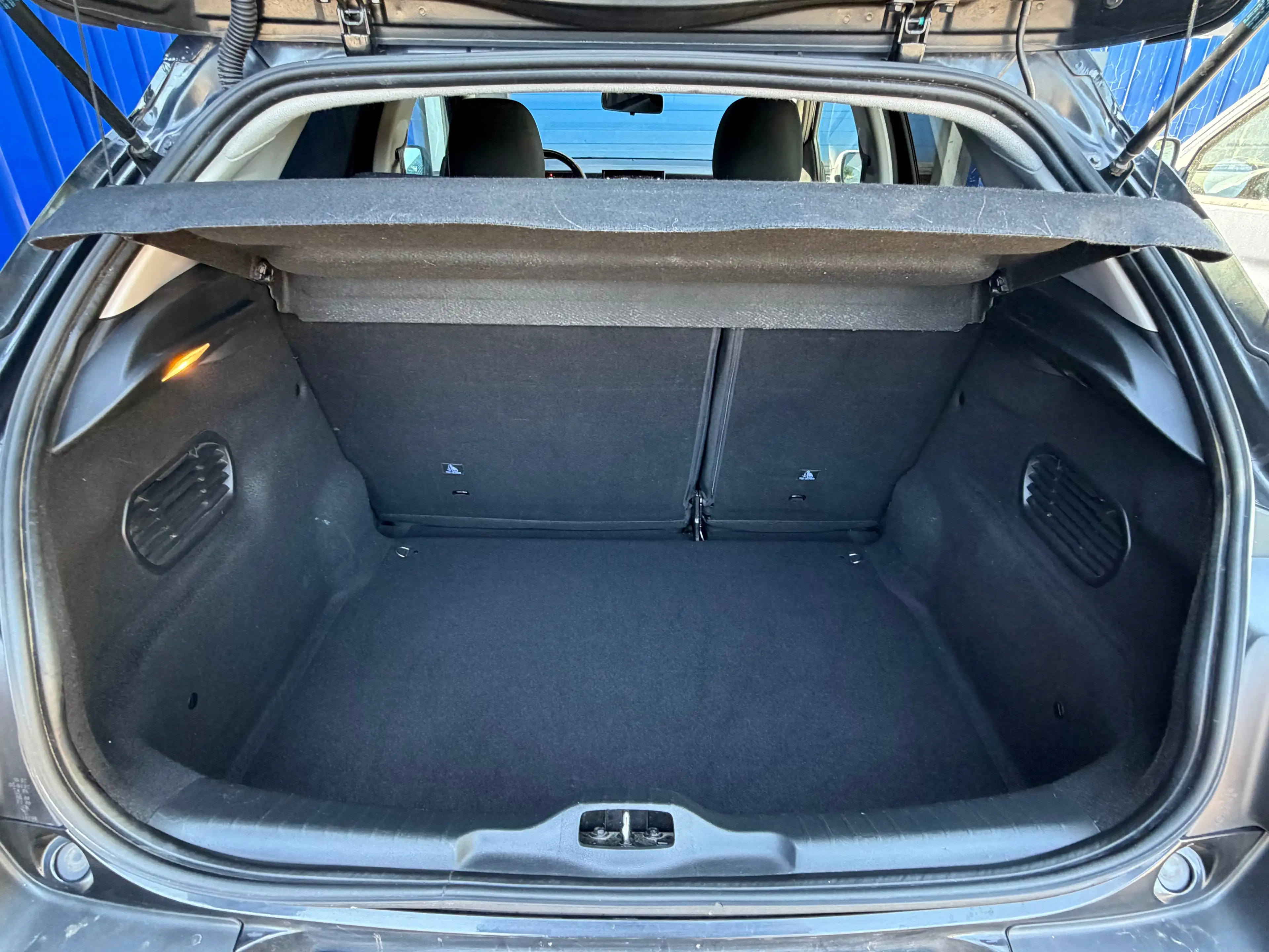 Citroen C4 Cactus C4 Cactus 1.2 ESS*GPS*CUIR TISSUS*CAMERA** — photo 12
