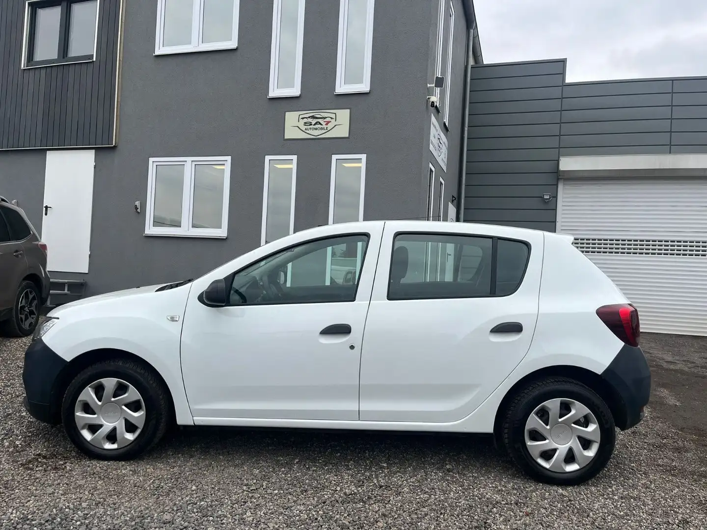 Dacia Sandero II Essentiel*2.Hand*TüvNeu*Garantie* Weiß - 1