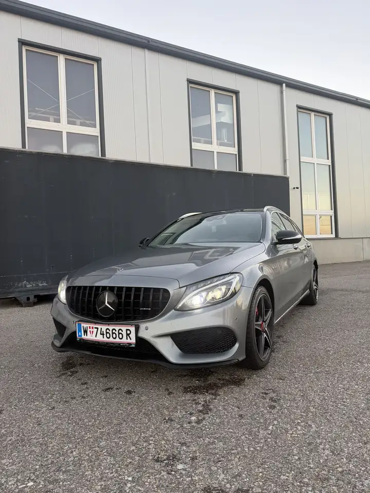 Mercedes-Benz C 220