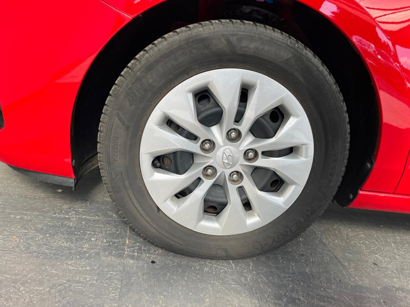 Hyundai i30 Select Mild-Hybrid FL 5-Türer 1.0 Benzin Turbo DAB — photo 5