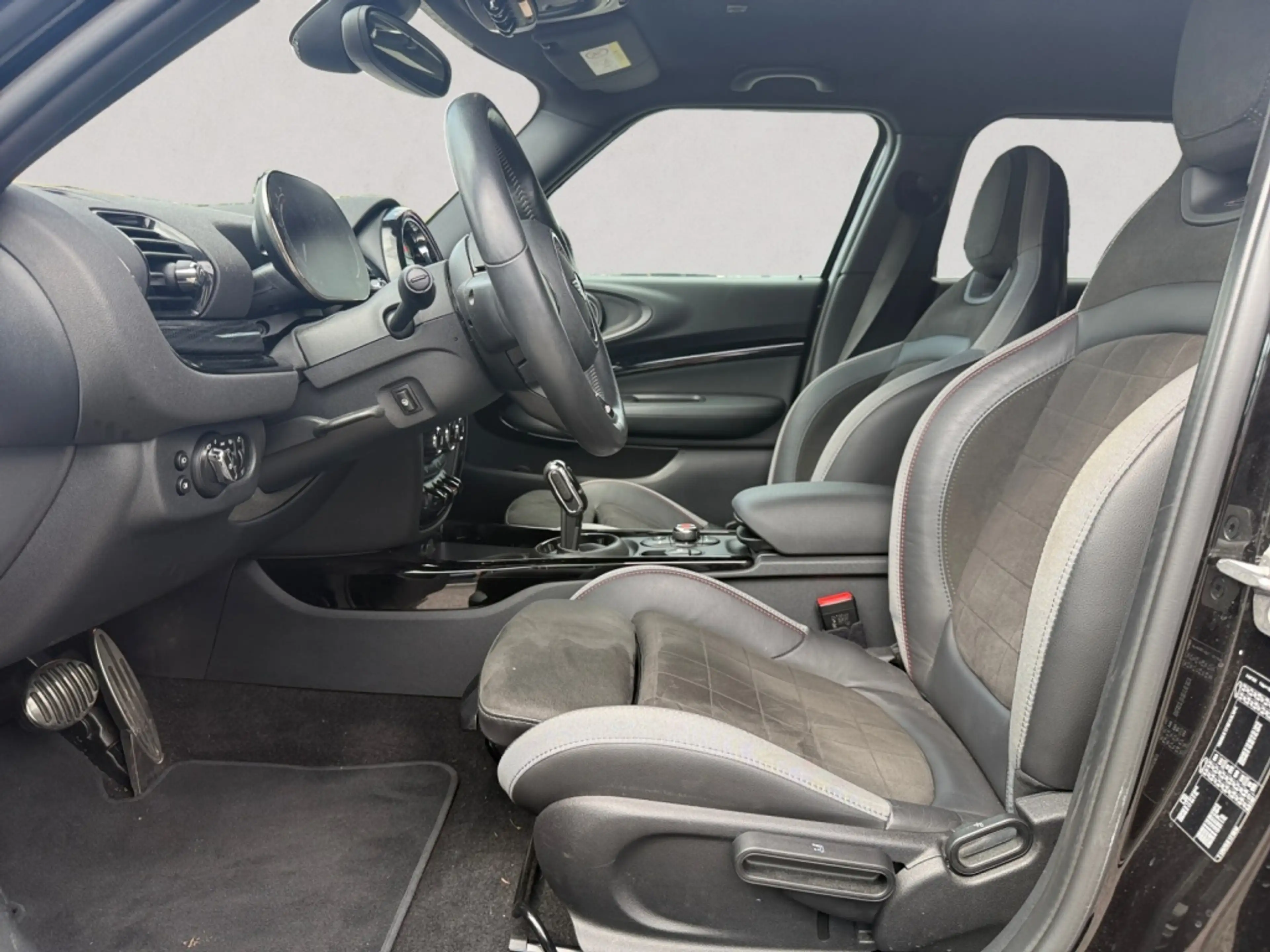 MINI John Cooper Works Clubman 1.5 JCW — photo 13