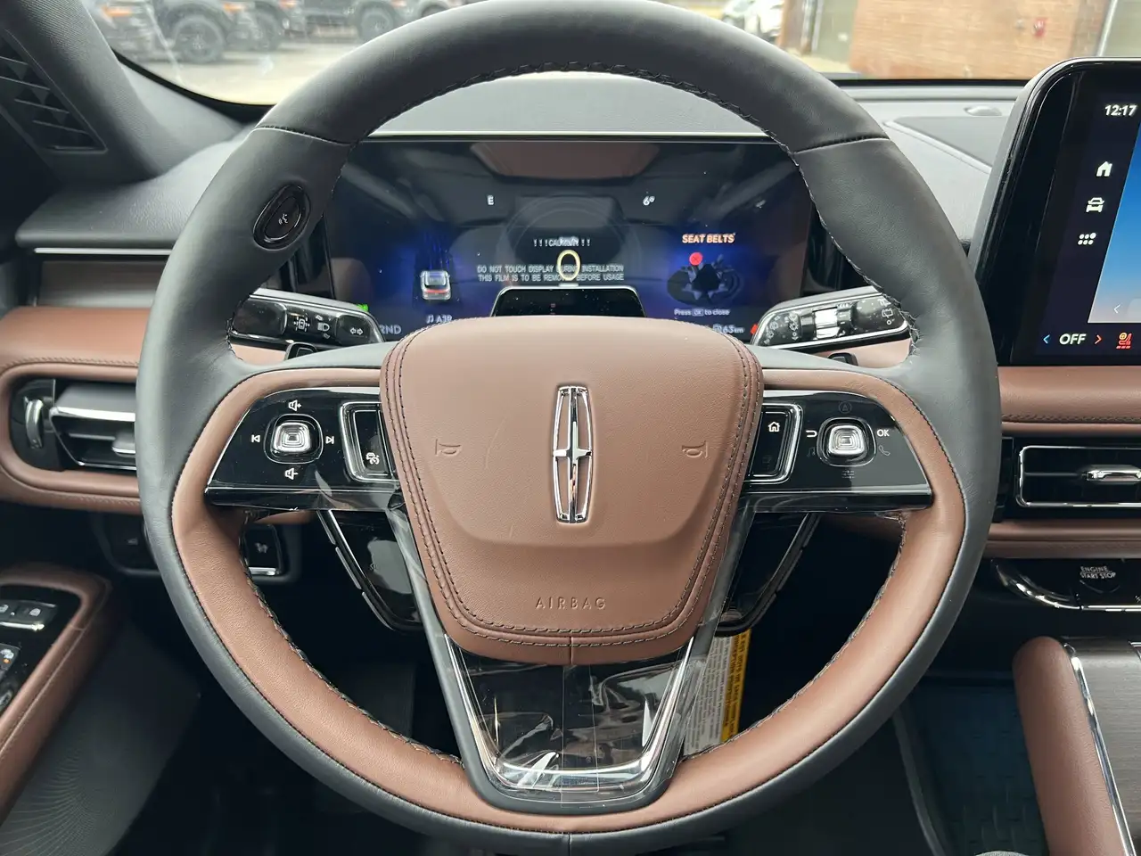 Lincoln Aviator снимка Lincoln Aviator