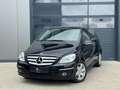 Mercedes-Benz B 200 1.Hand LederBiColour Pano Xenon Navi SHZ Noir - thumbnail 1