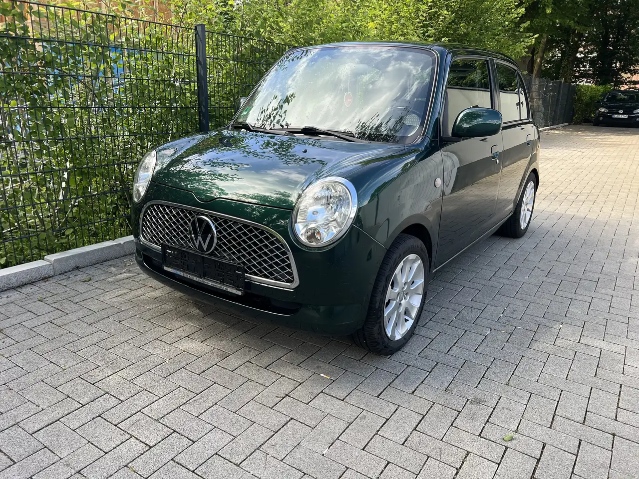Daihatsu Trevis