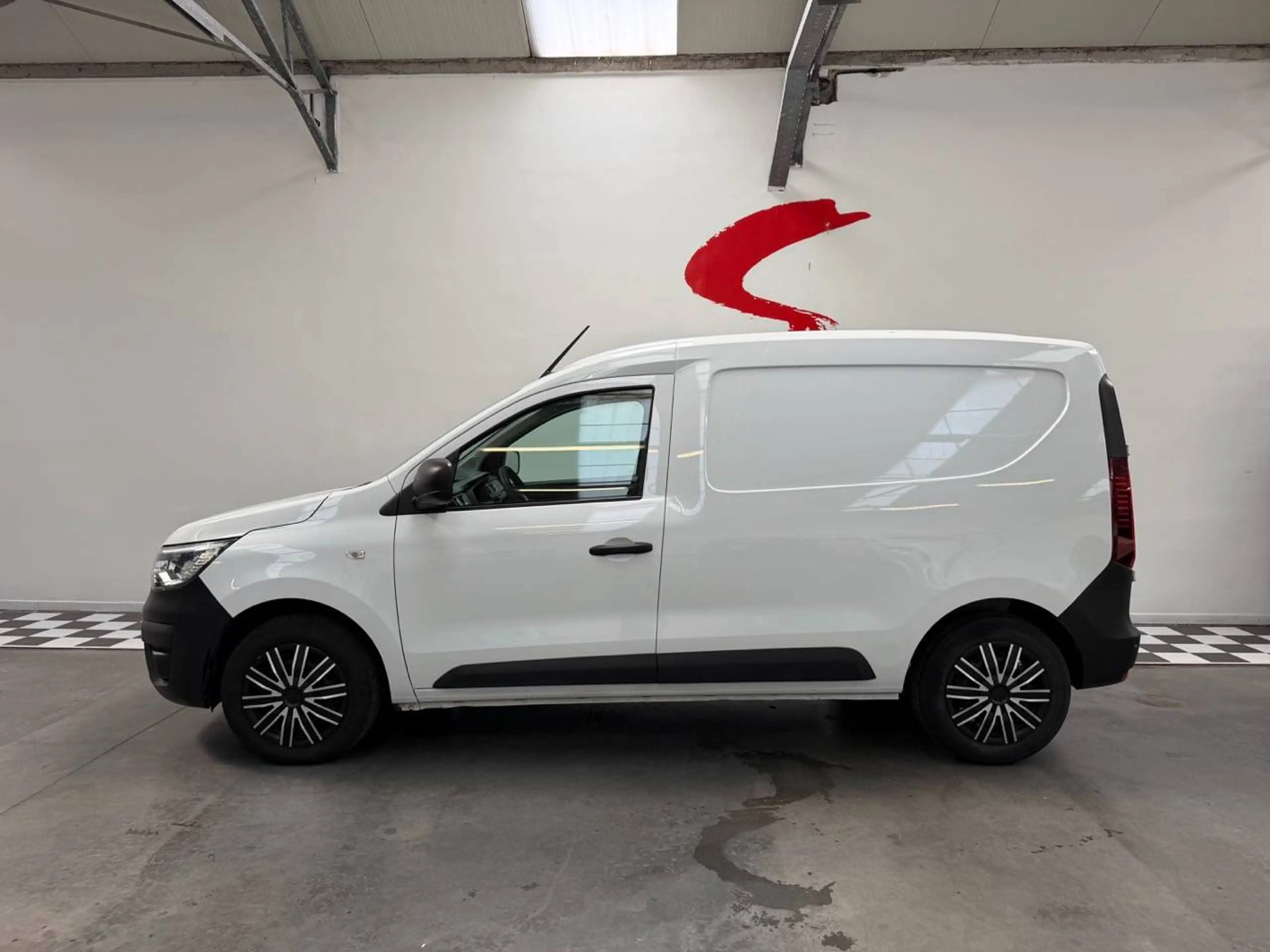 Renault Express 1.5 Blue dCi Confort — photo 5
