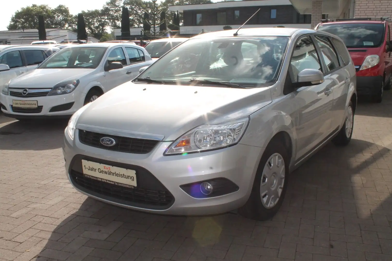 Ford Focus Turnier Viva *TÜV-NEU* Silber - 2