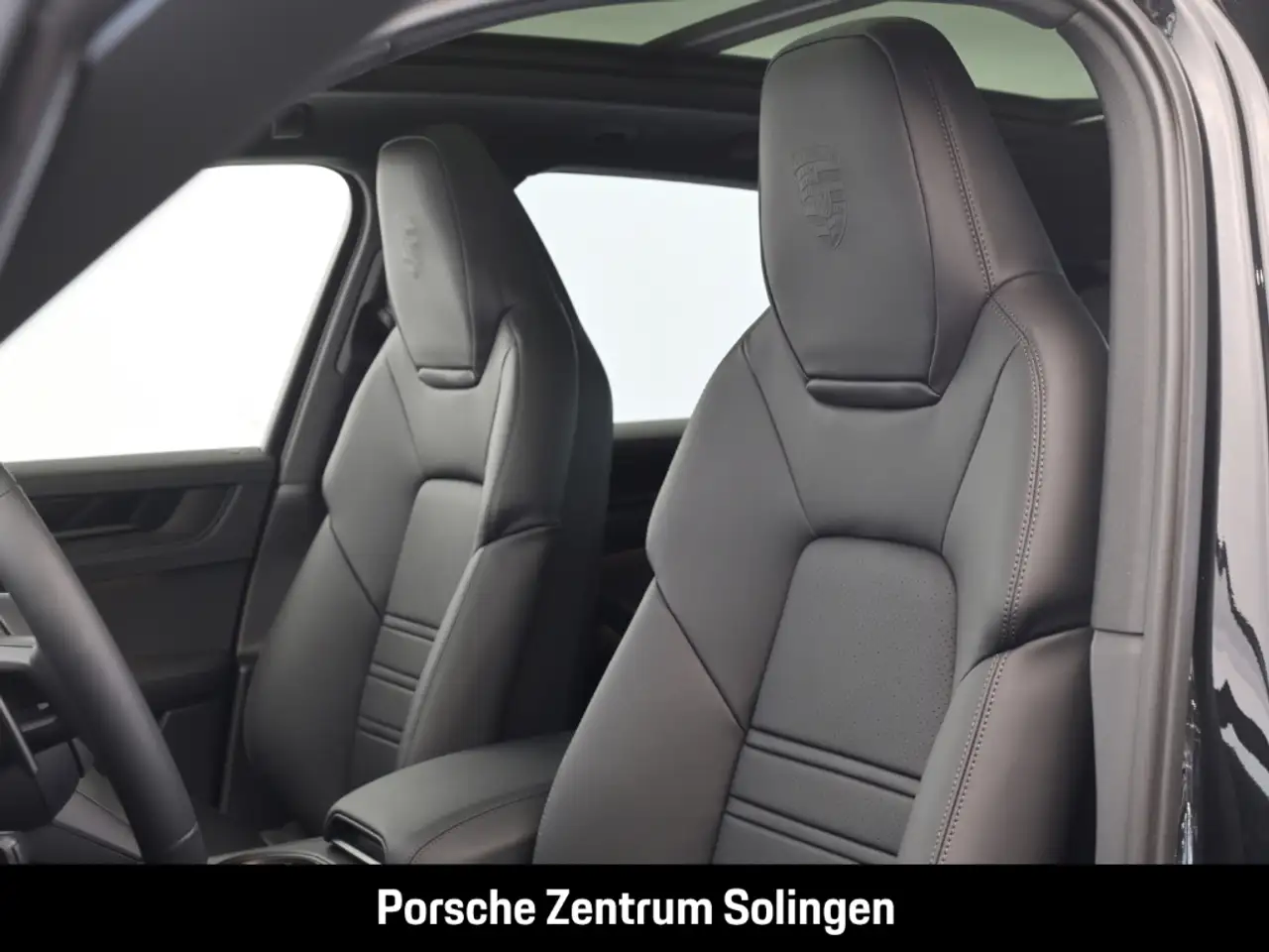Porsche Cayenne Black Edition Beifahrer Bose Keyless Pano Matrix 15