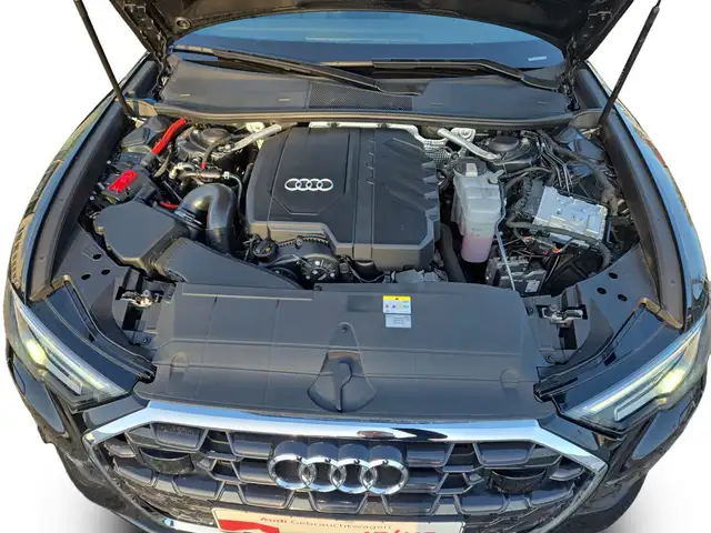 Audi A6 view 12