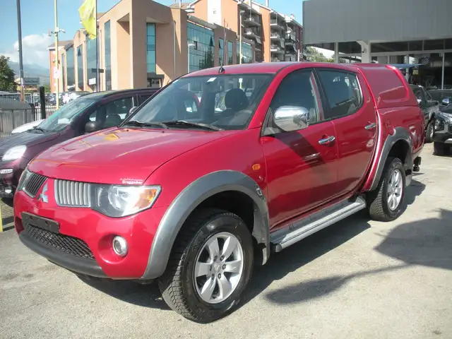 Mitsubishi L200