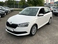 Skoda Fabia Combi 1.0 TSI Active Klima Sitzheizung TOP