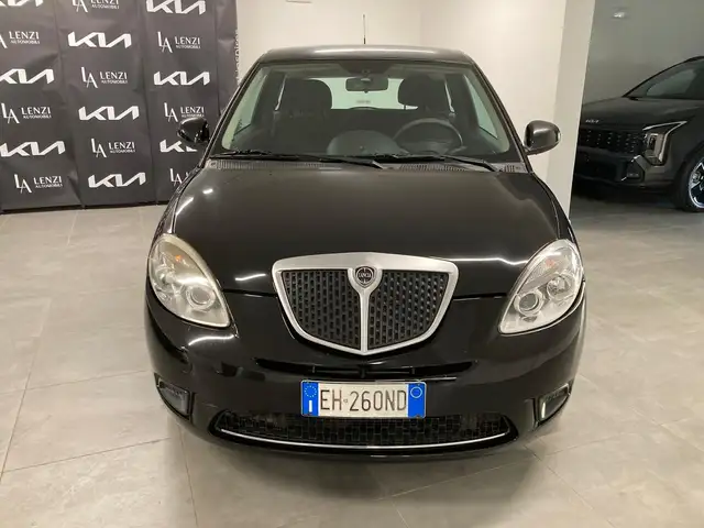Lancia Ypsilon Ypsilon 1.2 8v Diva 69cv GOMME NUOVE,CINGHIA NUOVA