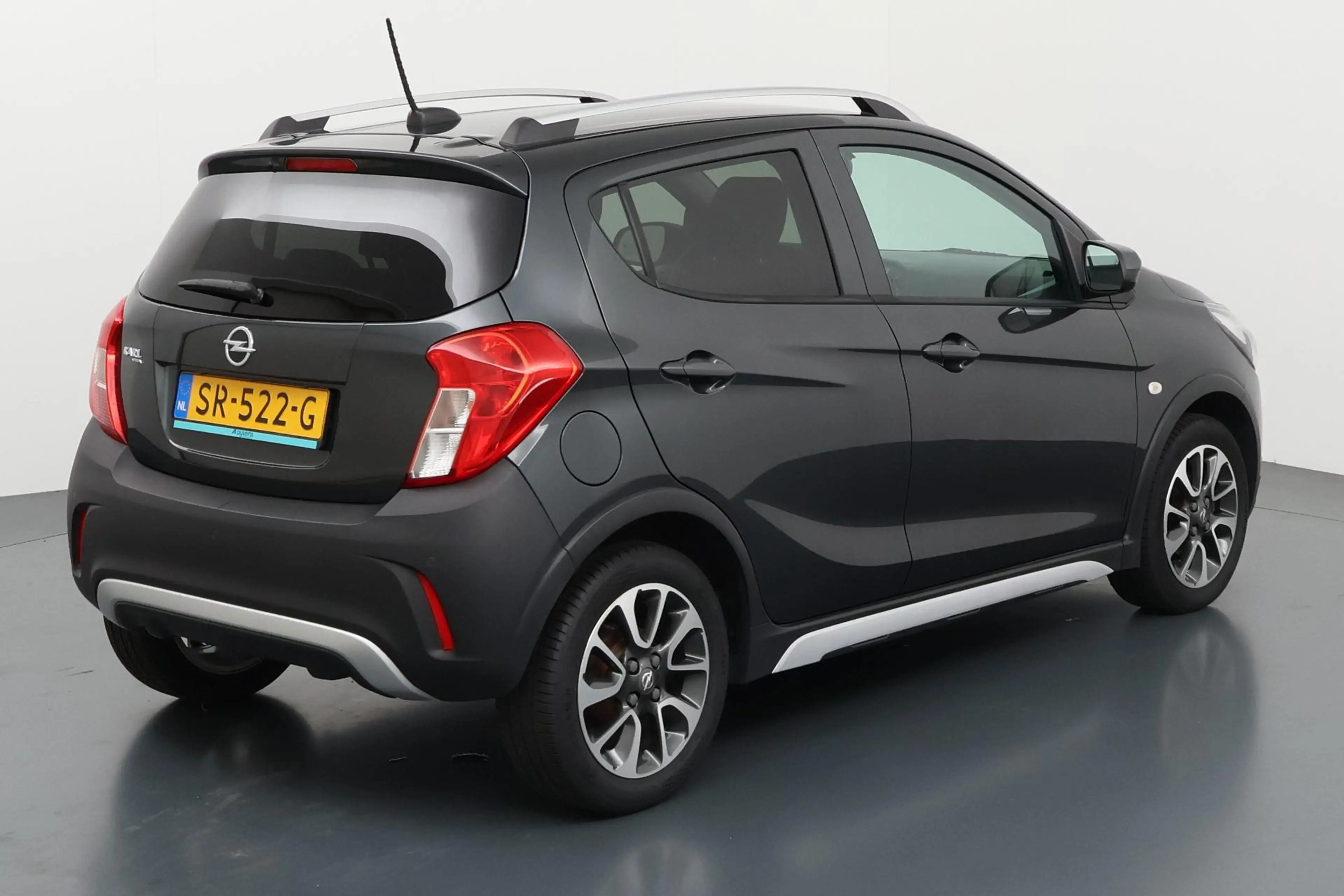 Opel Karl 1.0 Rocks Online Edition Speels en avontuurlijk in — photo 6