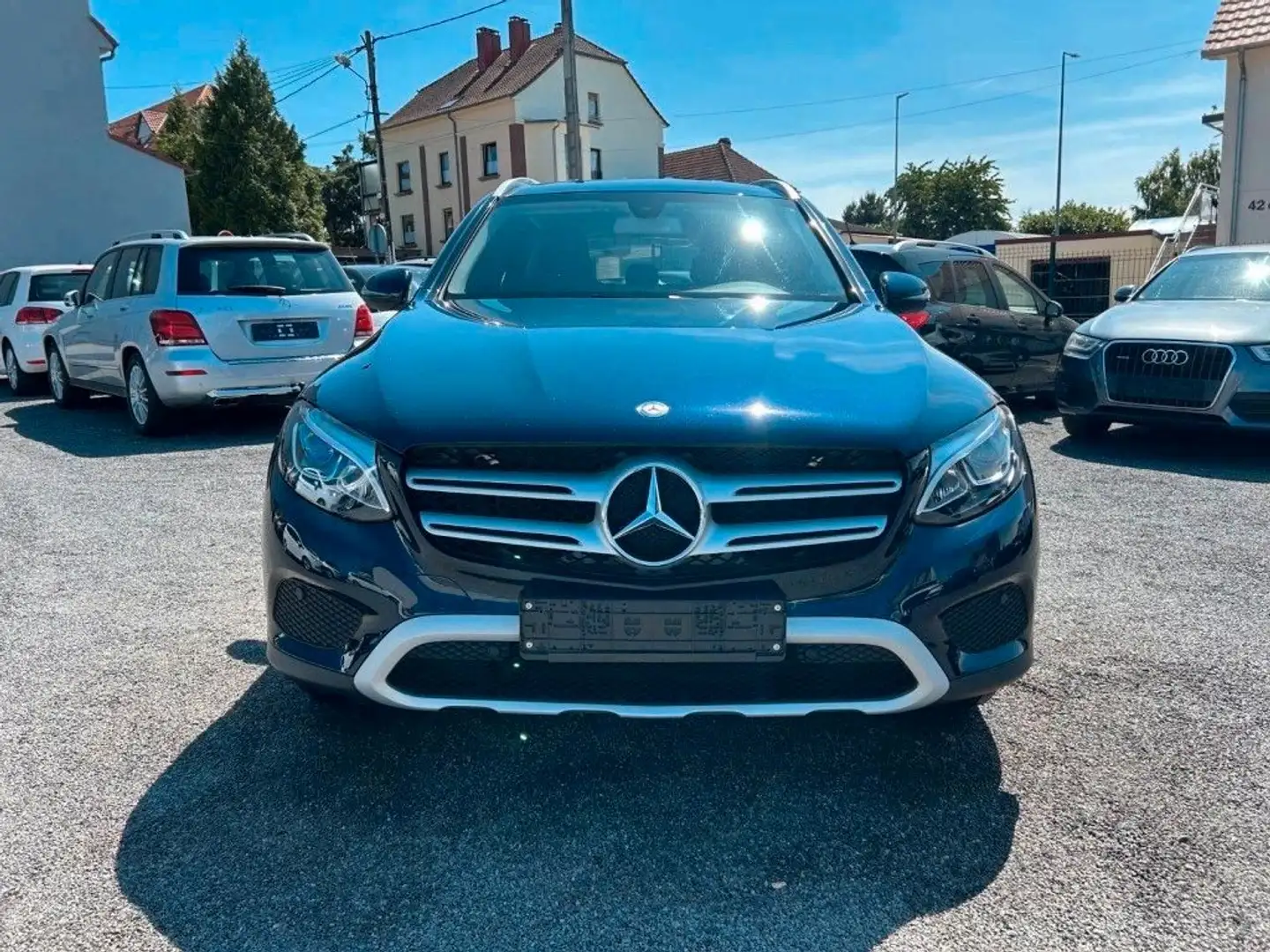 Mercedes-Benz GLC 250 4MATIC 9G+ KAMERA + AHK + NAVI Blau - 2