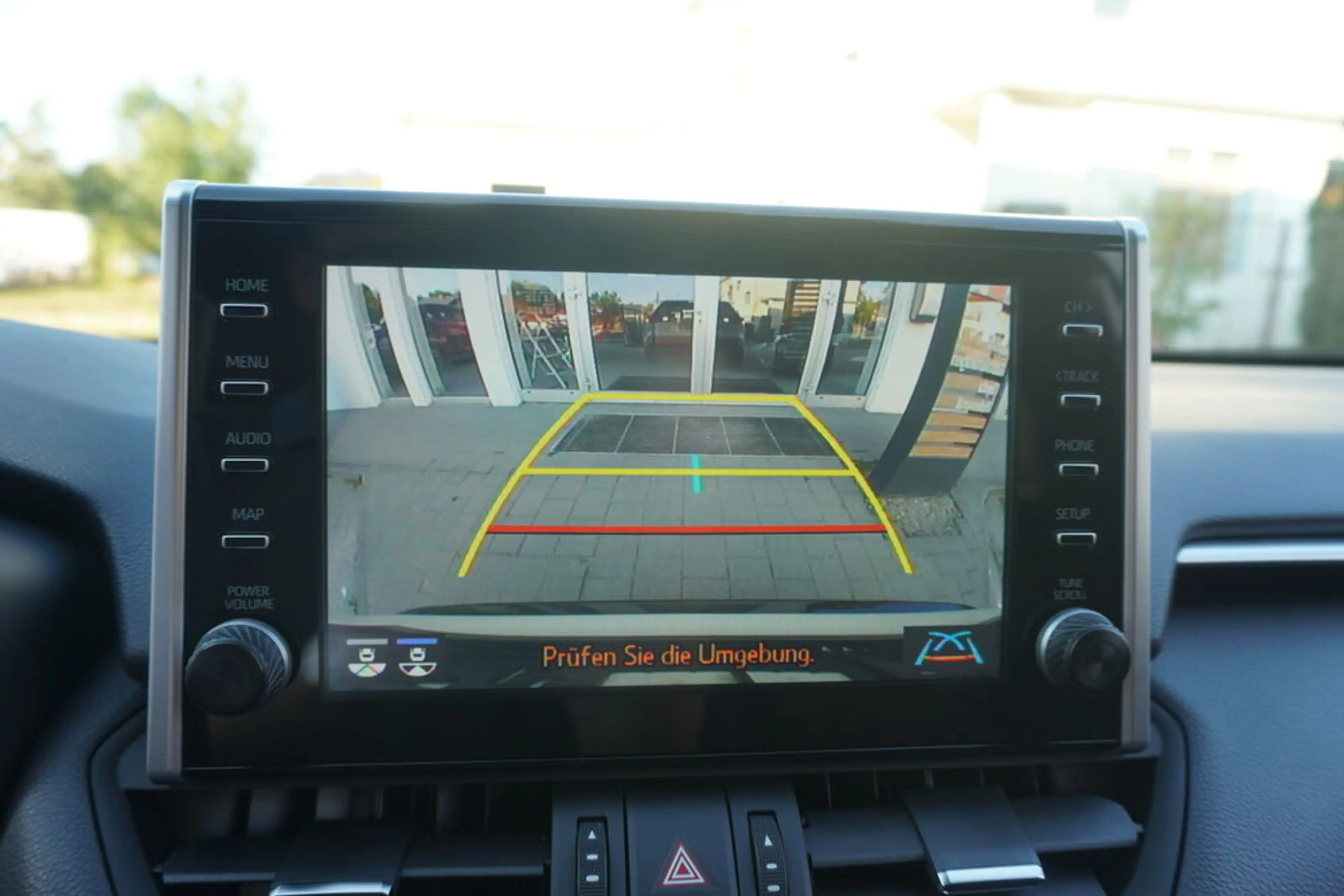 Suzuki Across 2.5 Plug-in Hybrid Flash E-Four — photo 15