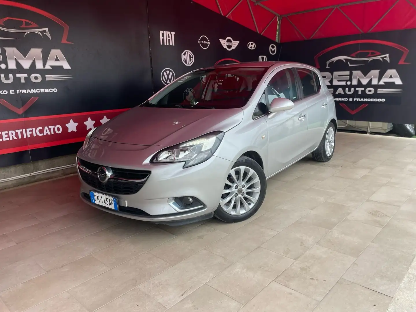 Opel Corsa 1.2 5 porte Innovation Grigio - 1