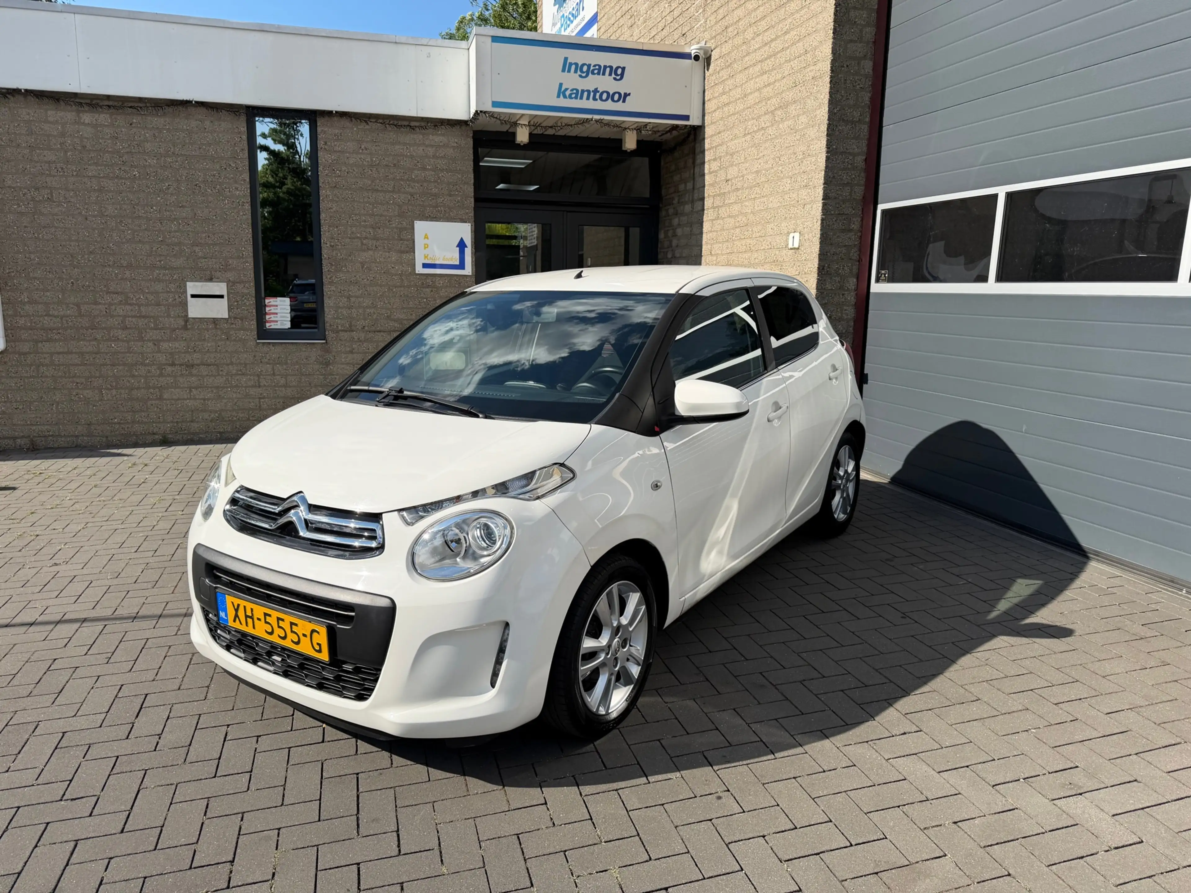 Citroen C1 1.0 VTi Feel — photo 3