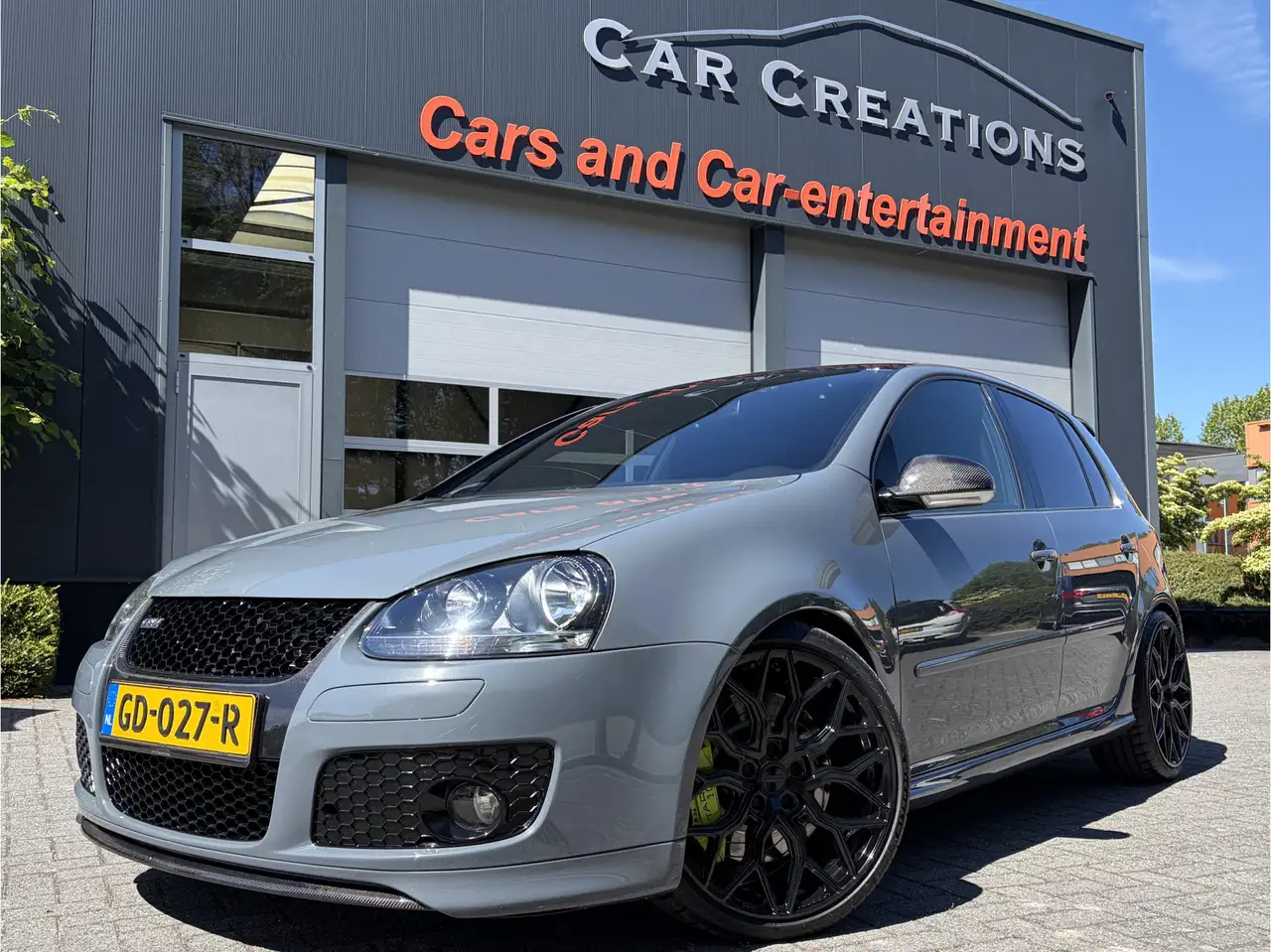 Volkswagen Golf GTI