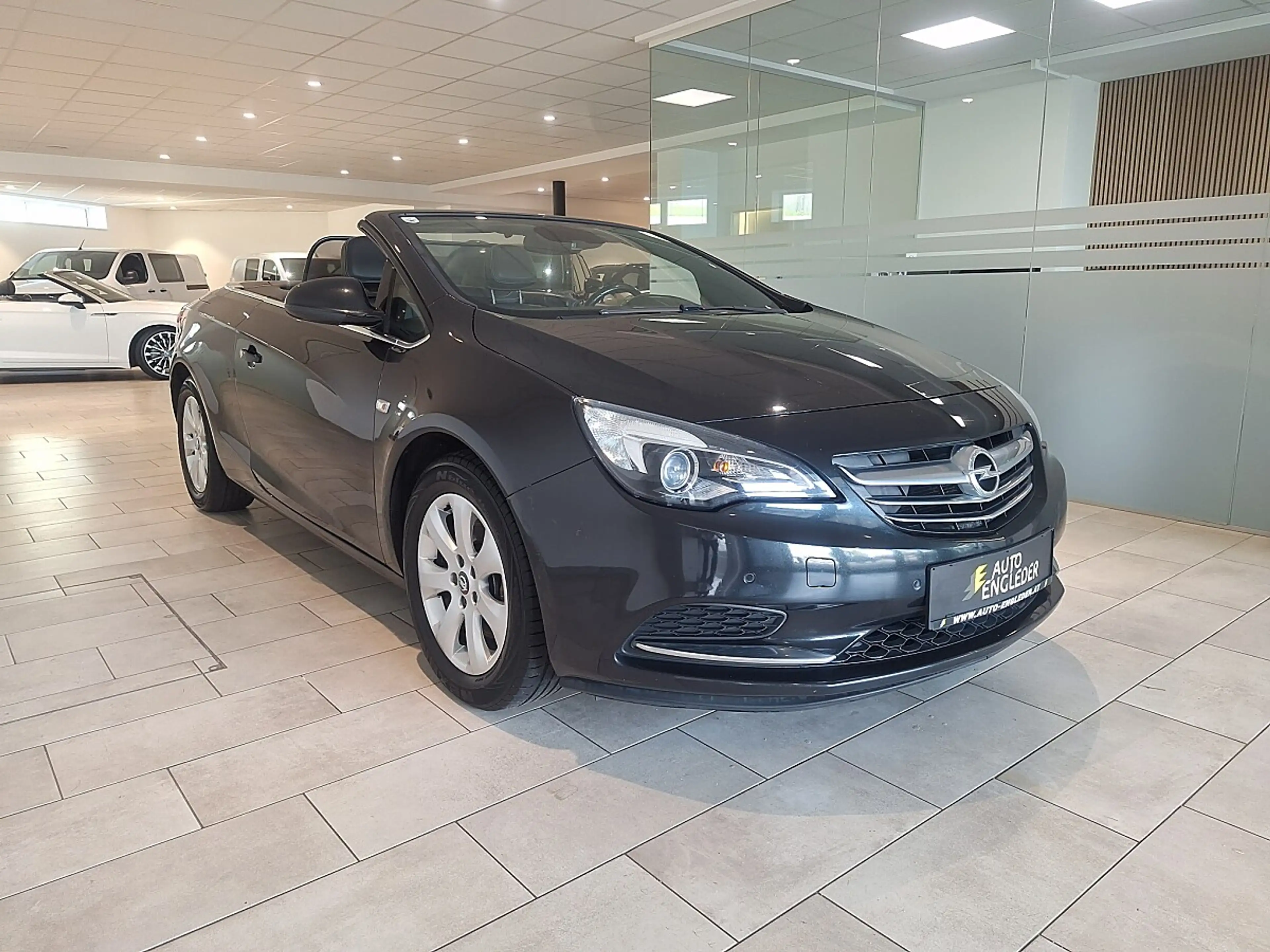 Opel Cascada 2,0 CDTI Ecoflex Edition Start/Stop System — photo 4