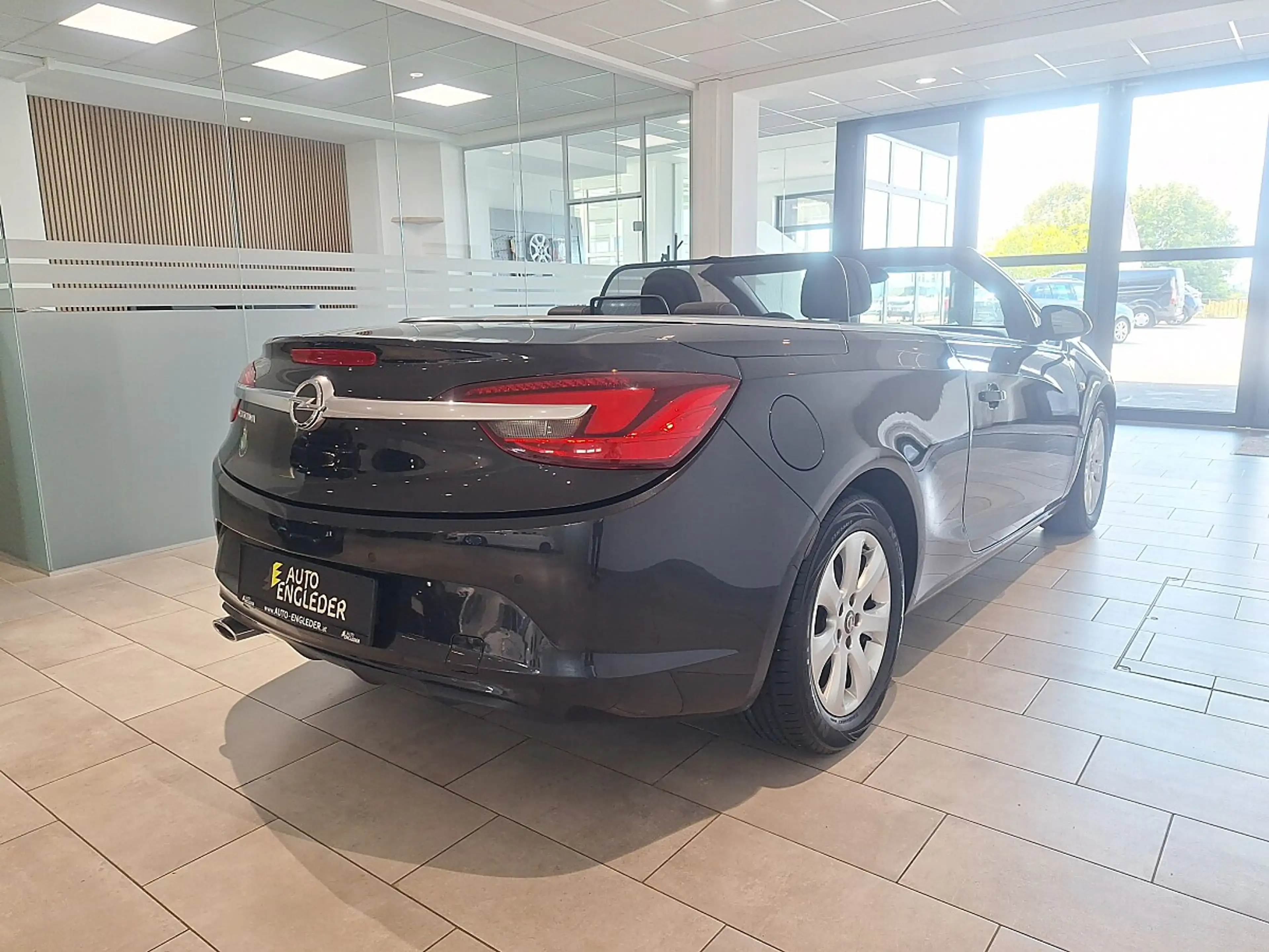 Opel Cascada 2,0 CDTI Ecoflex Edition Start/Stop System — photo 5