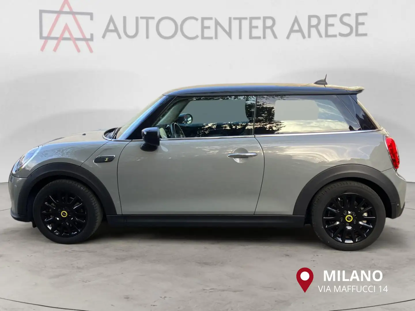 MINI Cooper SE Essential Grau - 2