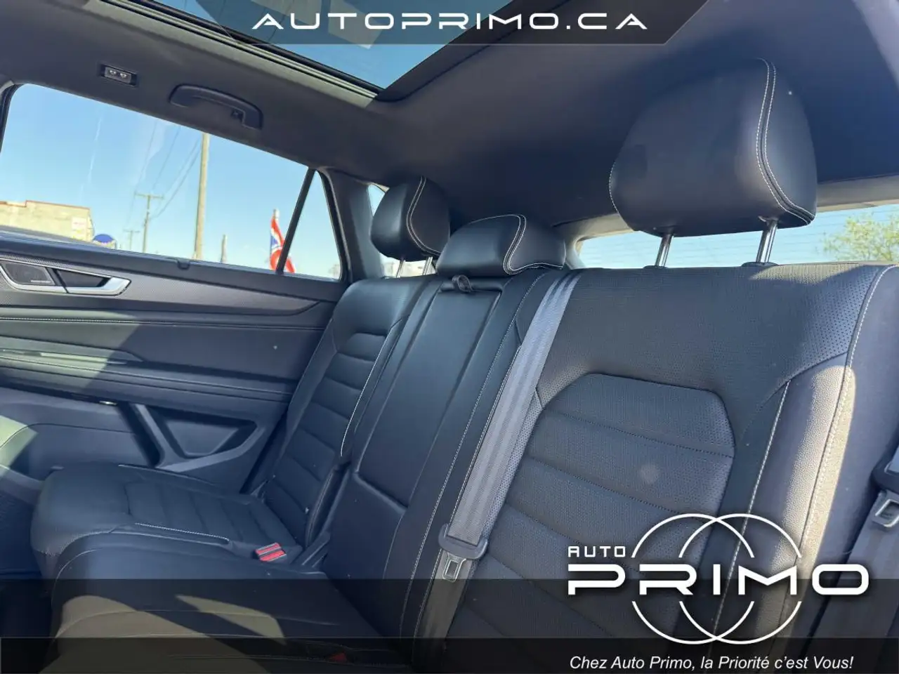 Volkswagen Atlas снимка Volkswagen Atlas