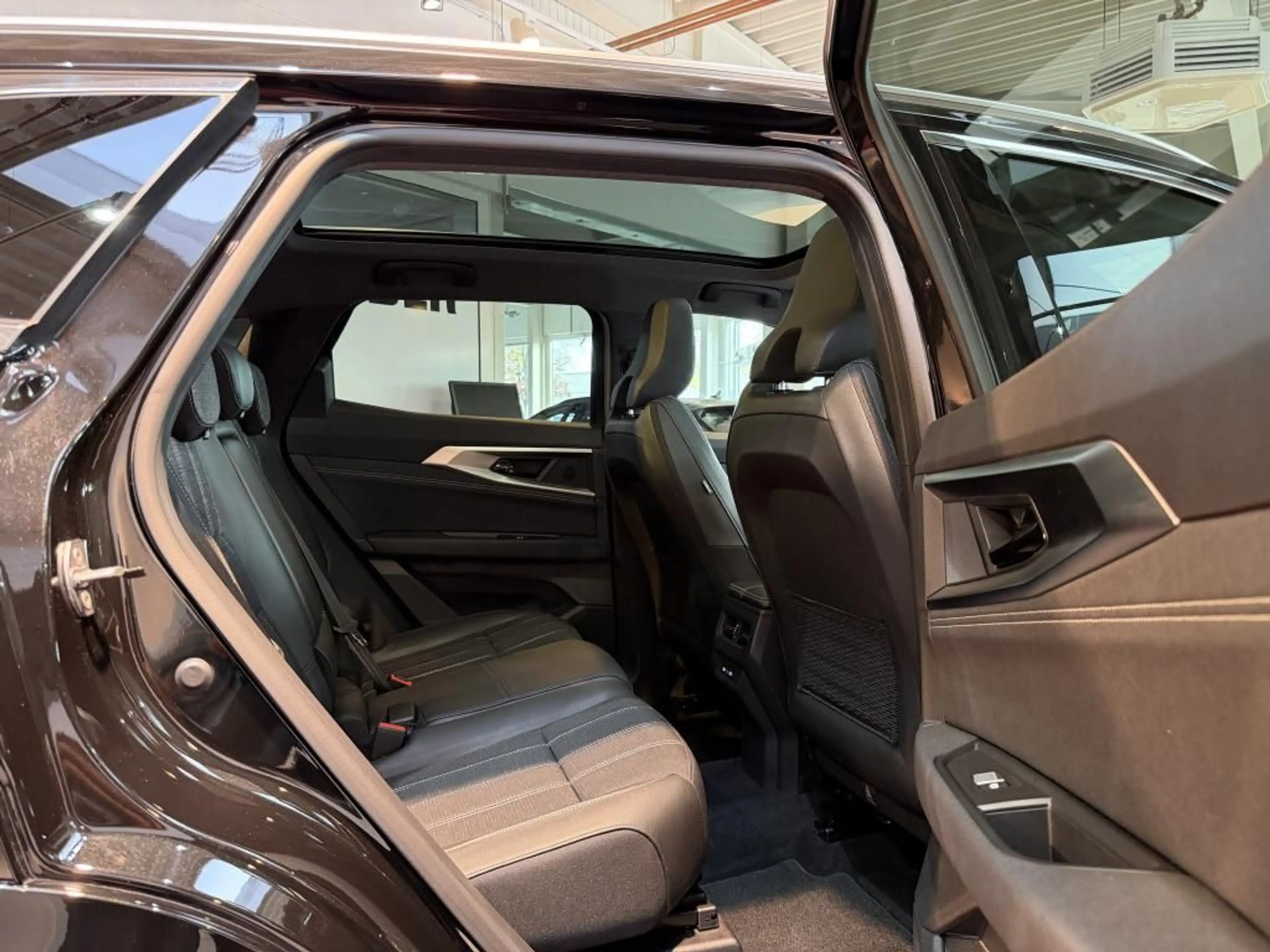 Renault Austral Mild Hybrid Techno *Navi*Virtual*Pano* — photo 9