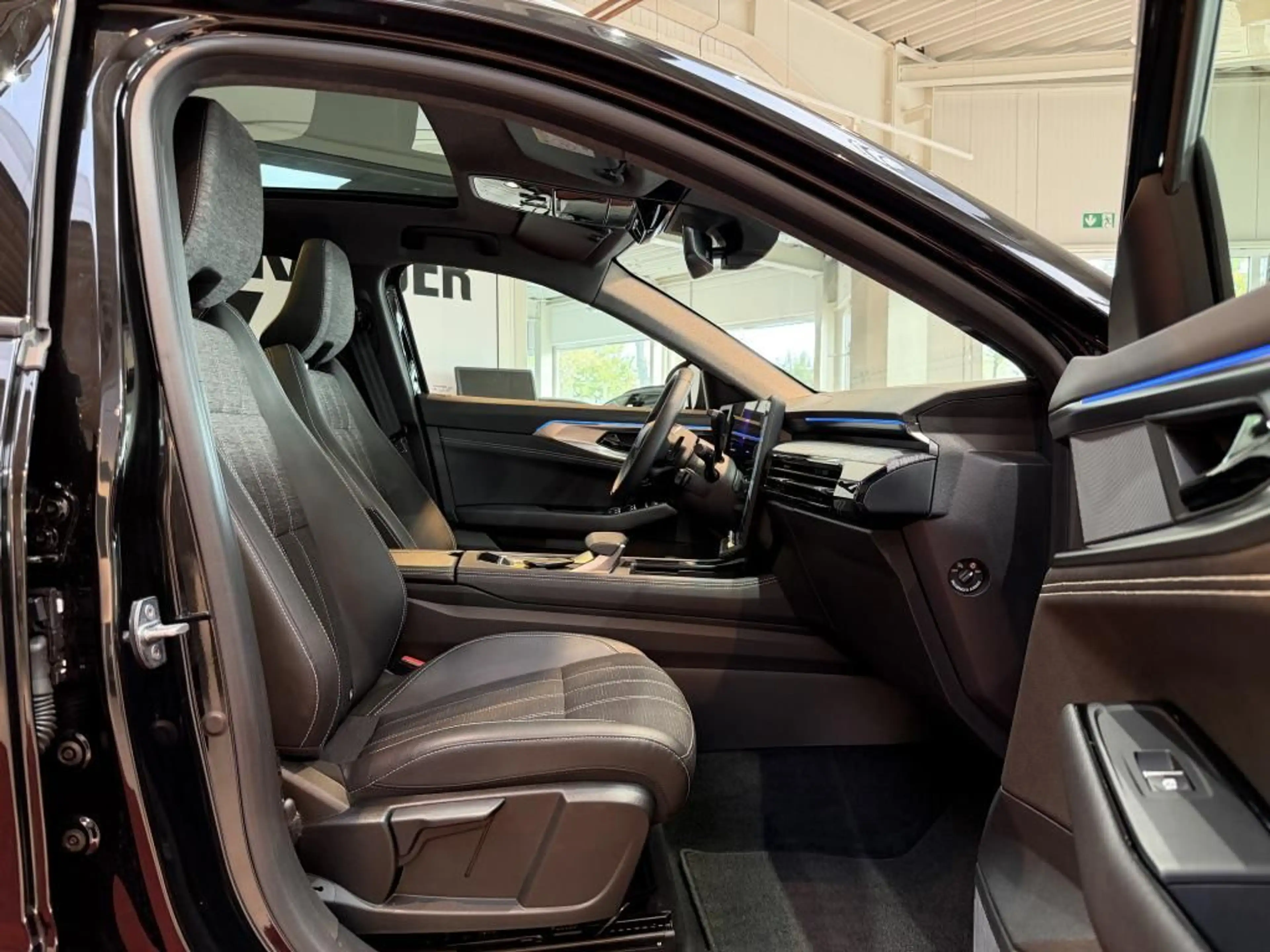 Renault Austral Mild Hybrid Techno *Navi*Virtual*Pano* — photo 7