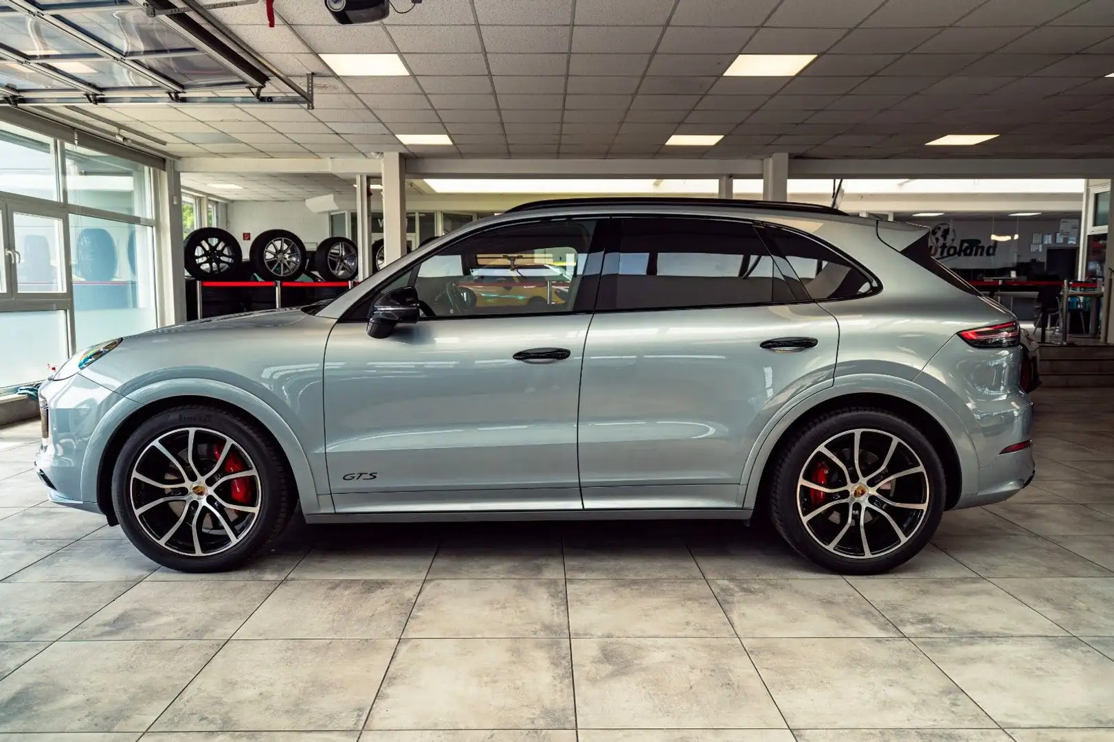 Porsche Cayenne GTS*HAL*Sportdesign*Carbon*360°*Inno*HUD Silber - 1