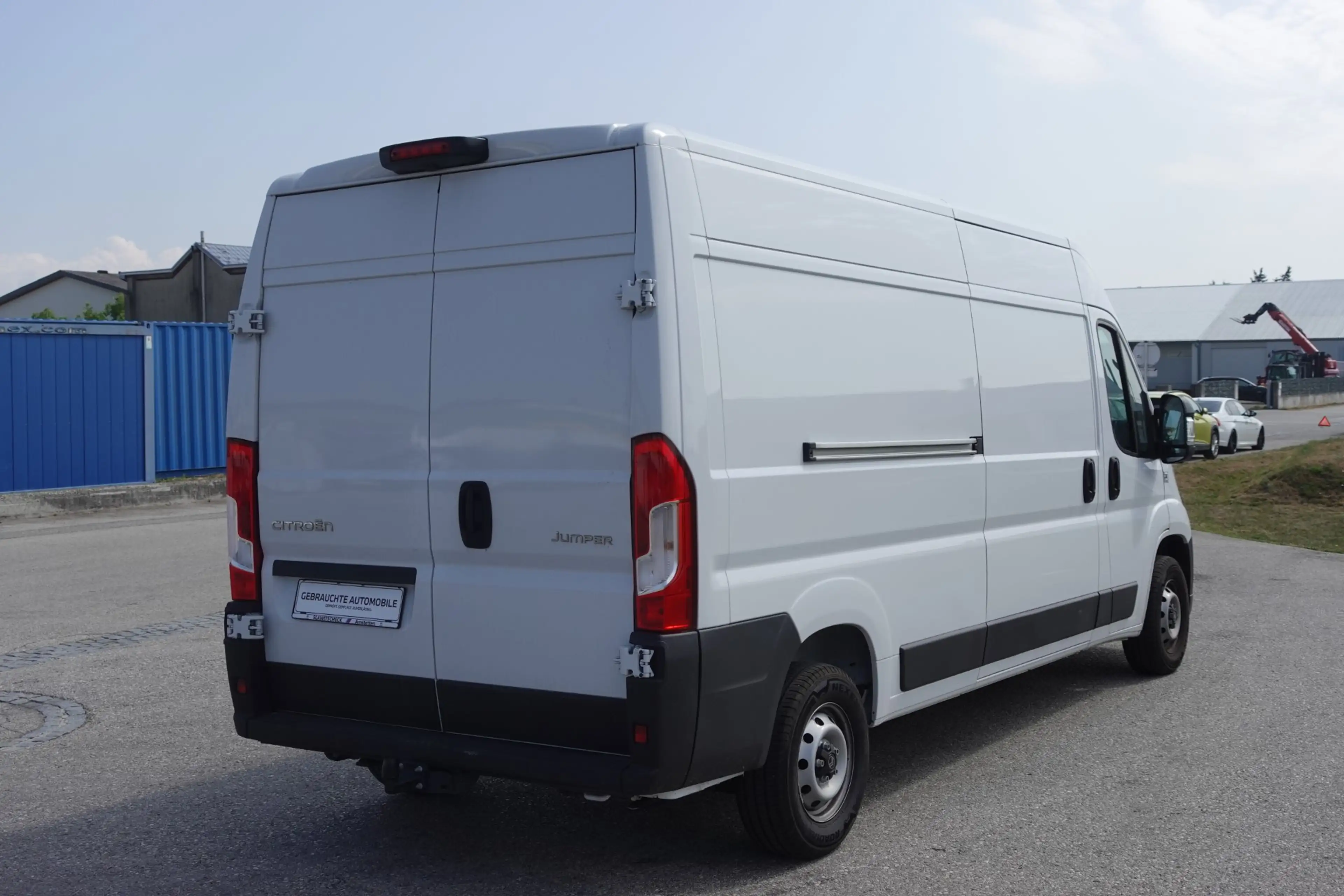 Citroen Jumper 33 L3H2 BlueHDi 140 S&S — photo 3