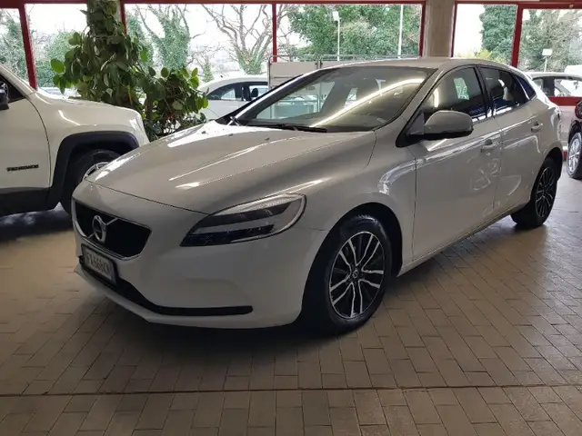 Volvo V40 D2 Business Plus