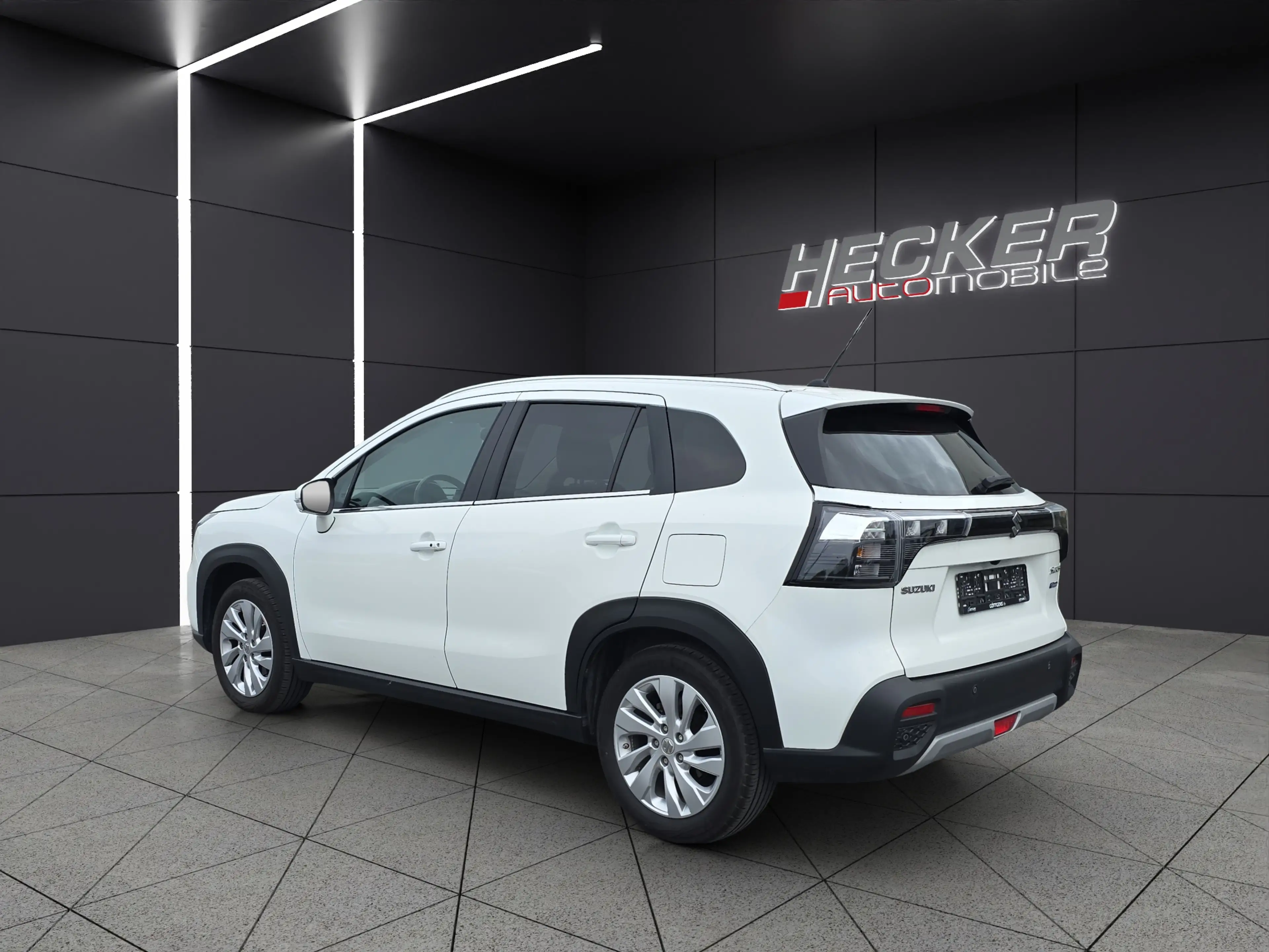Suzuki S-Cross Edition — photo 4