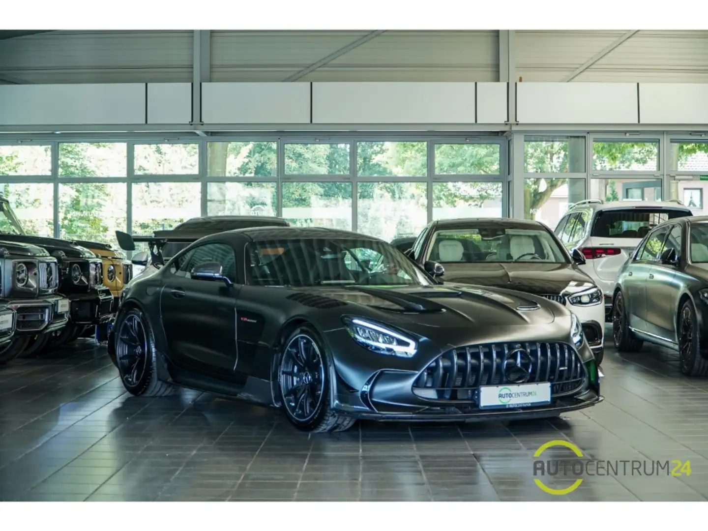 Mercedes-Benz AMG GT Black Series Coupe Carbon Schwarz - 1