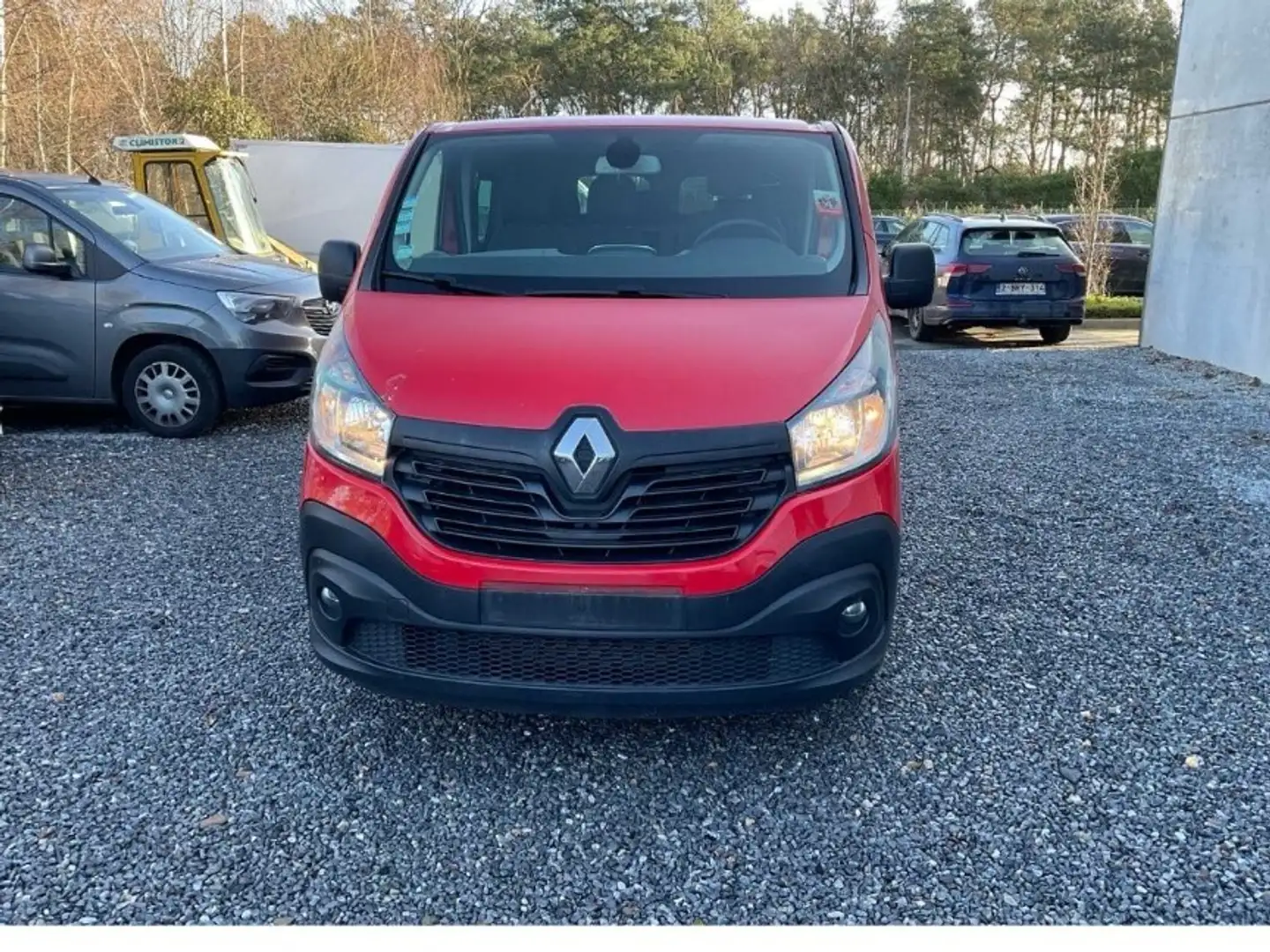 Renault Trafic 1.6 dci 105000km 6 personnes utilitaires ct ok Rood - 1