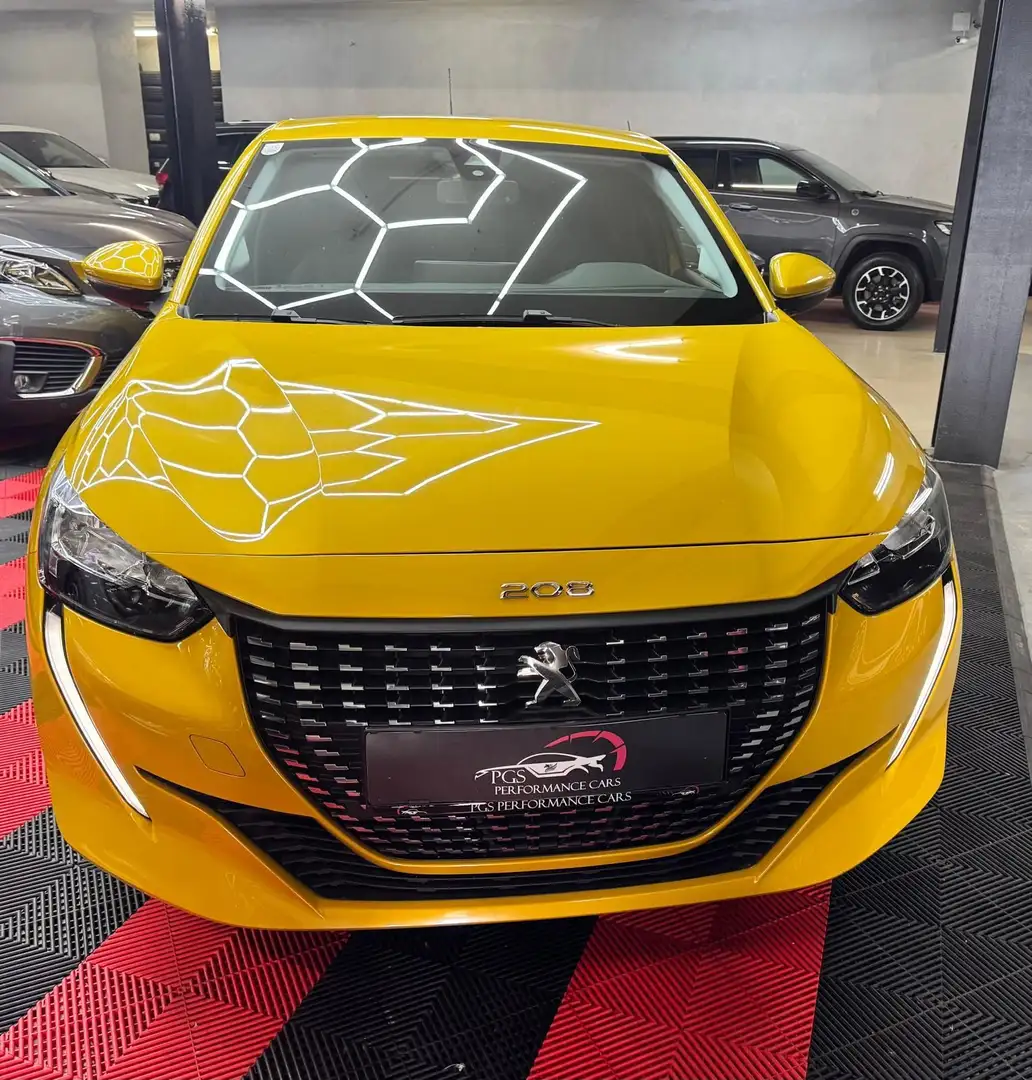 Peugeot 208 Like PureTech 75 S&S Gelb - 2